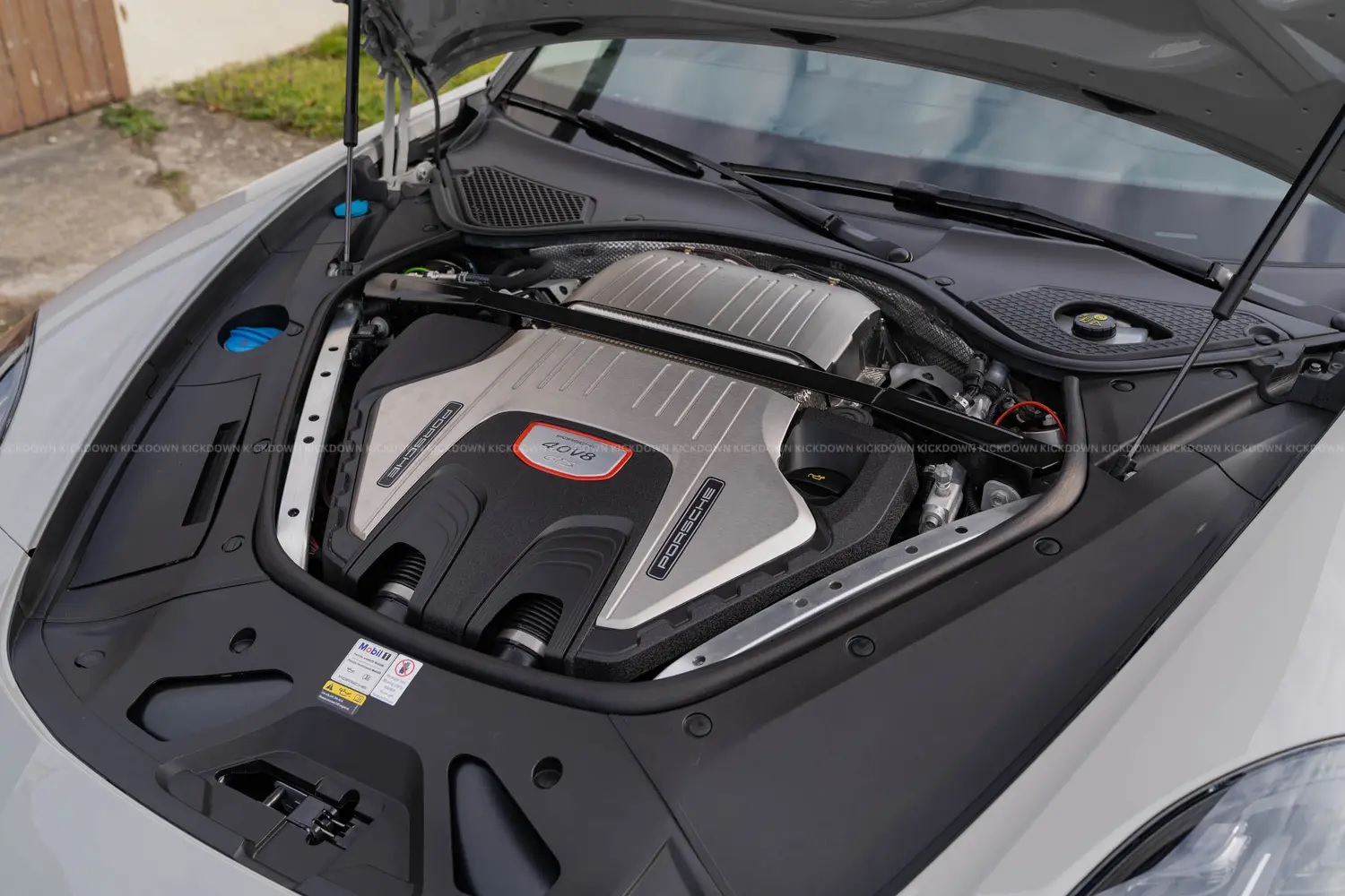 PORSCHE Panamera GTS PDK Carbon-image-10