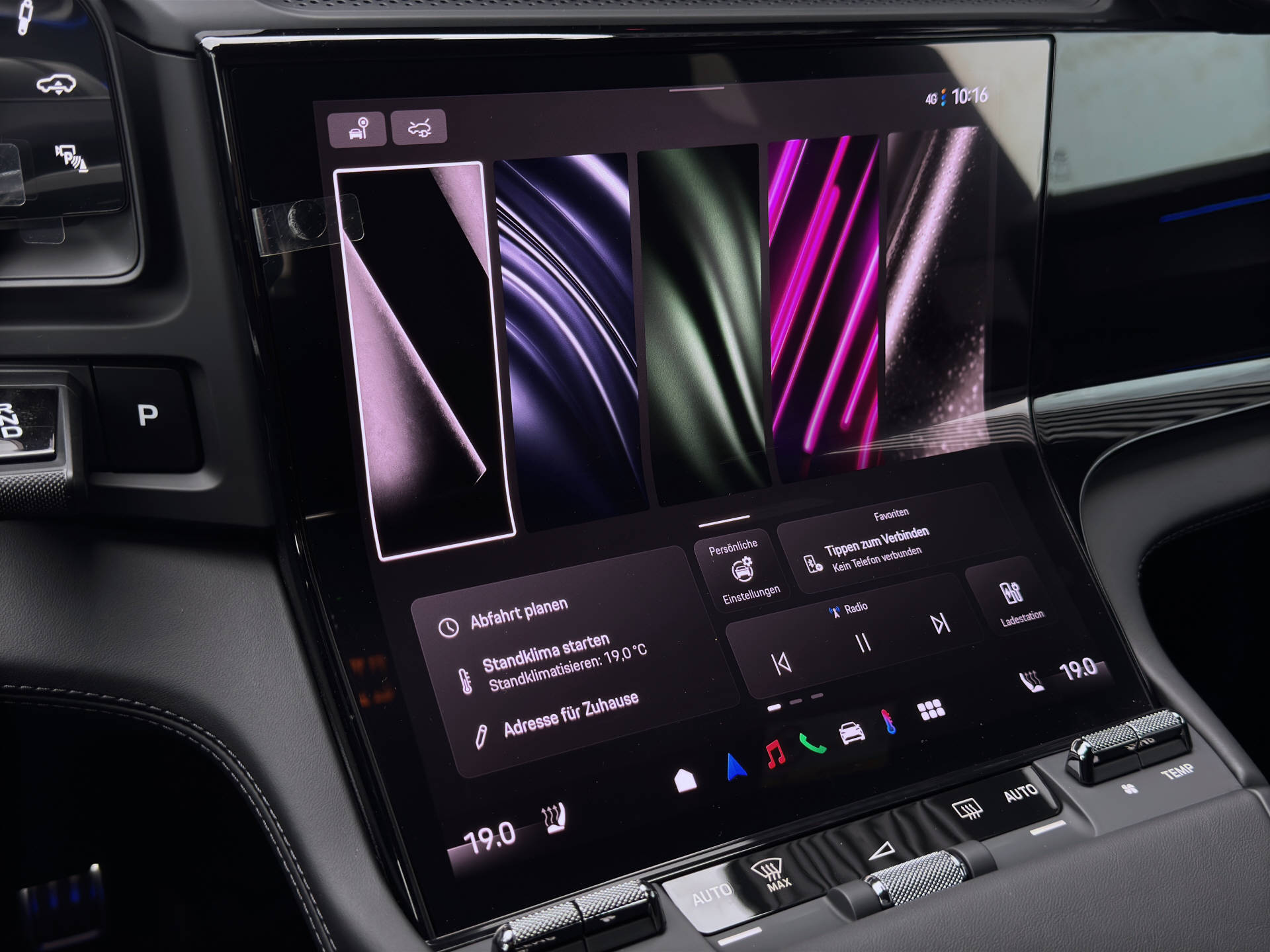 PORSCHE Cayenne S Electric-image-9
