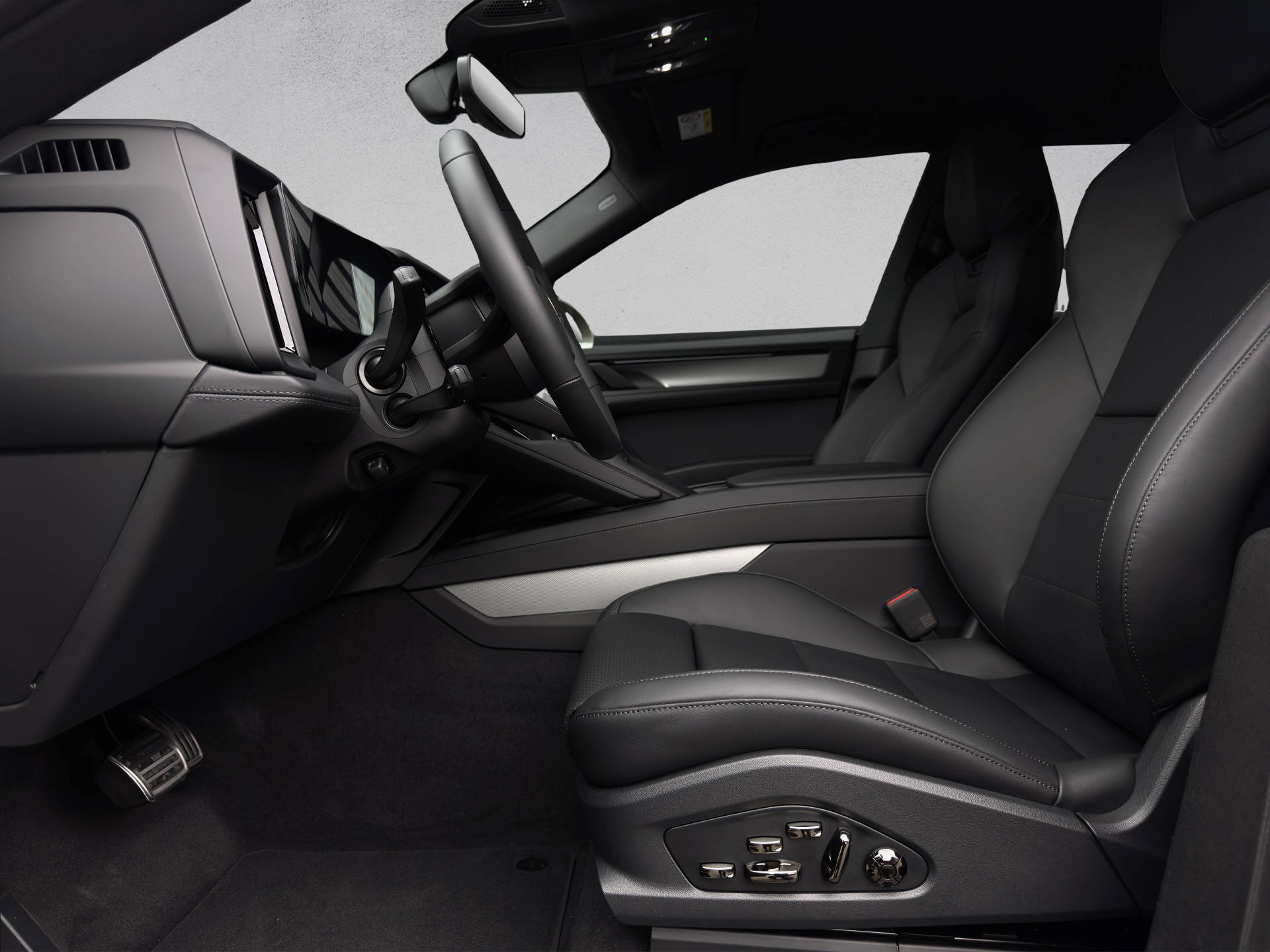 PORSCHE Cayenne S Electric-image-7