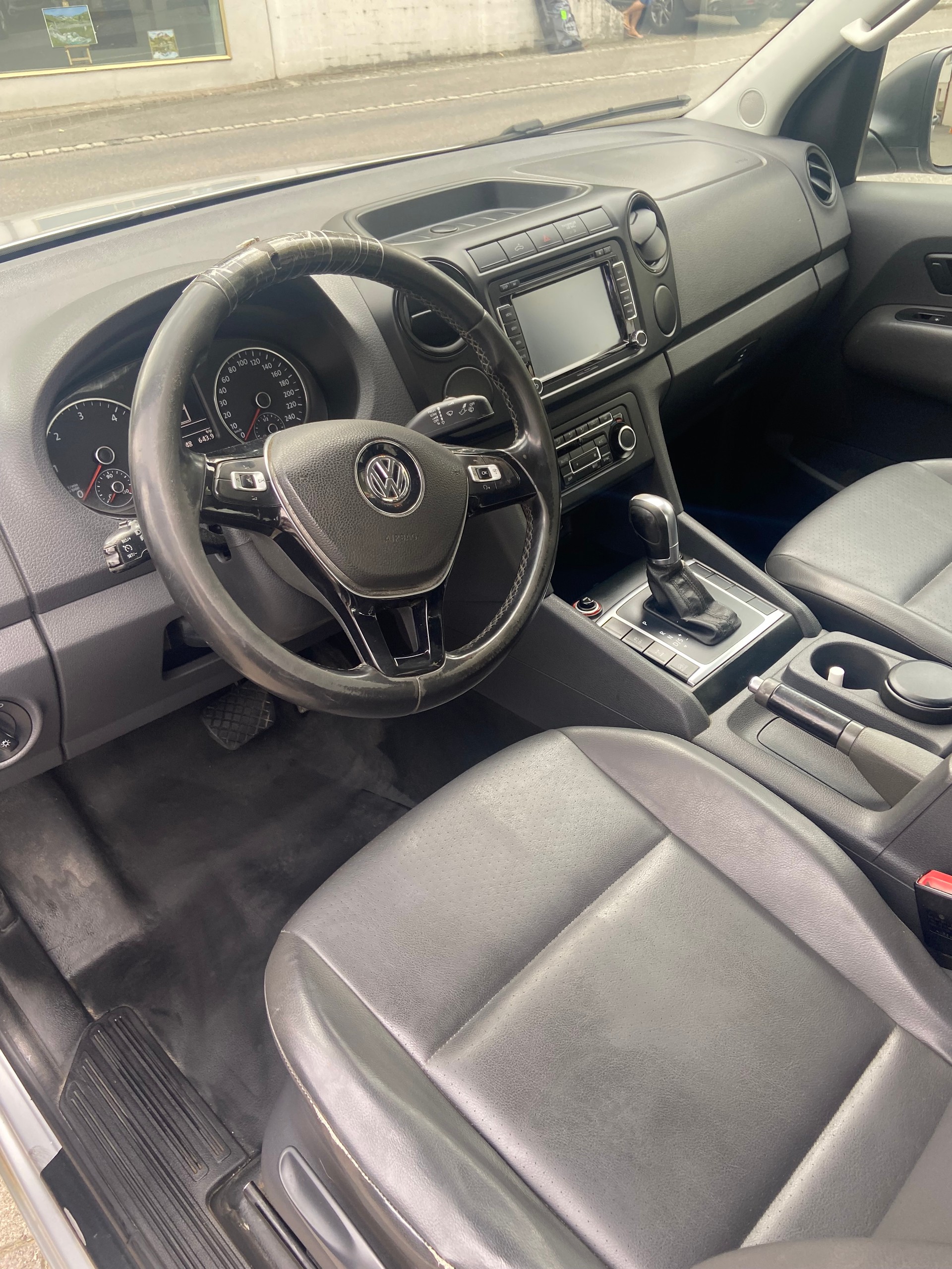 VW Amarok 2.0 BiTDI Startline 4Motion permanent A-image-10
