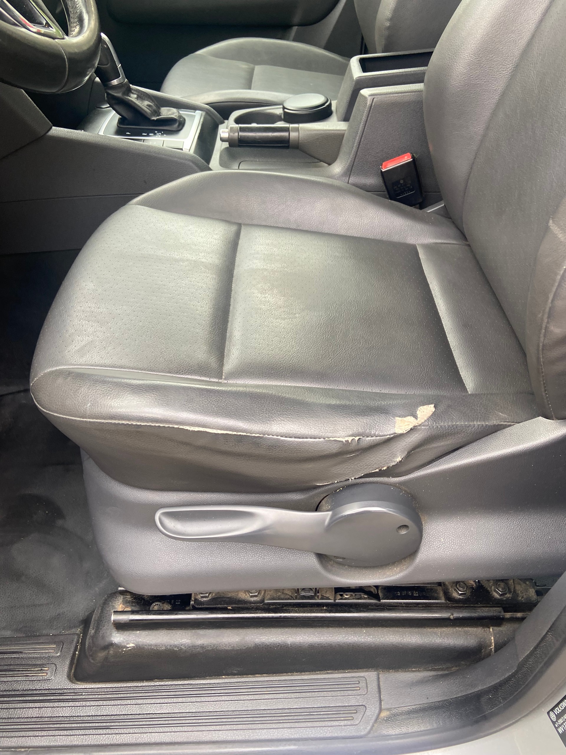 VW Amarok 2.0 BiTDI Startline 4Motion permanent A-image-17