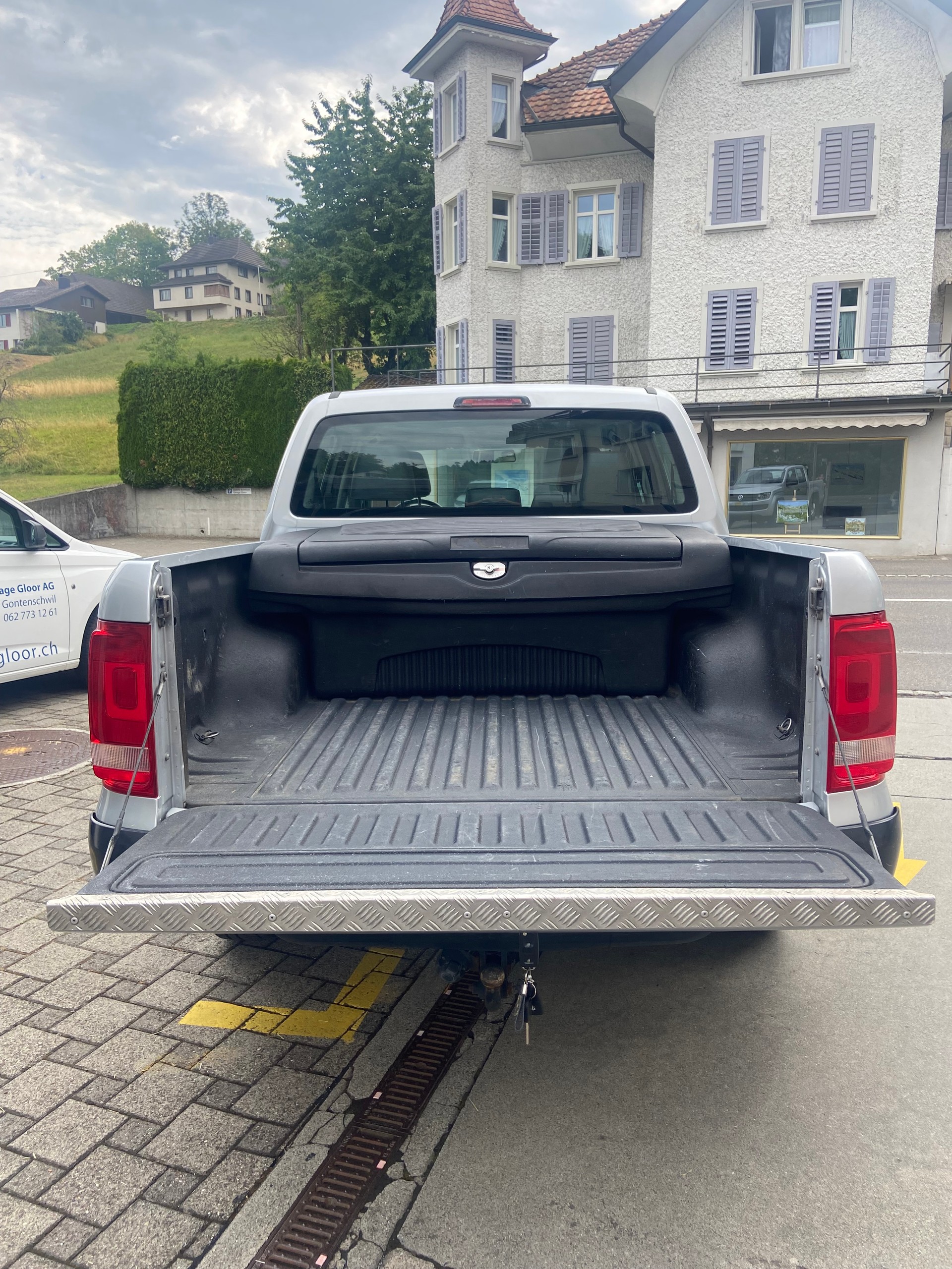 VW Amarok 2.0 BiTDI Startline 4Motion permanent A-image-6