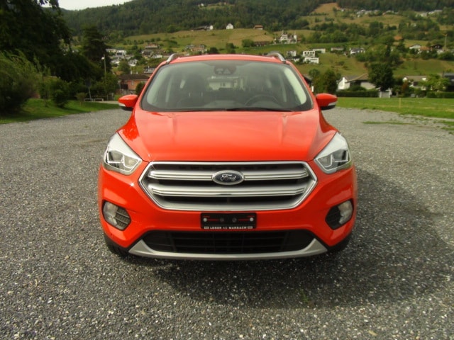 FORD Kuga 1.5 EcoB 182 Titanium-image-1