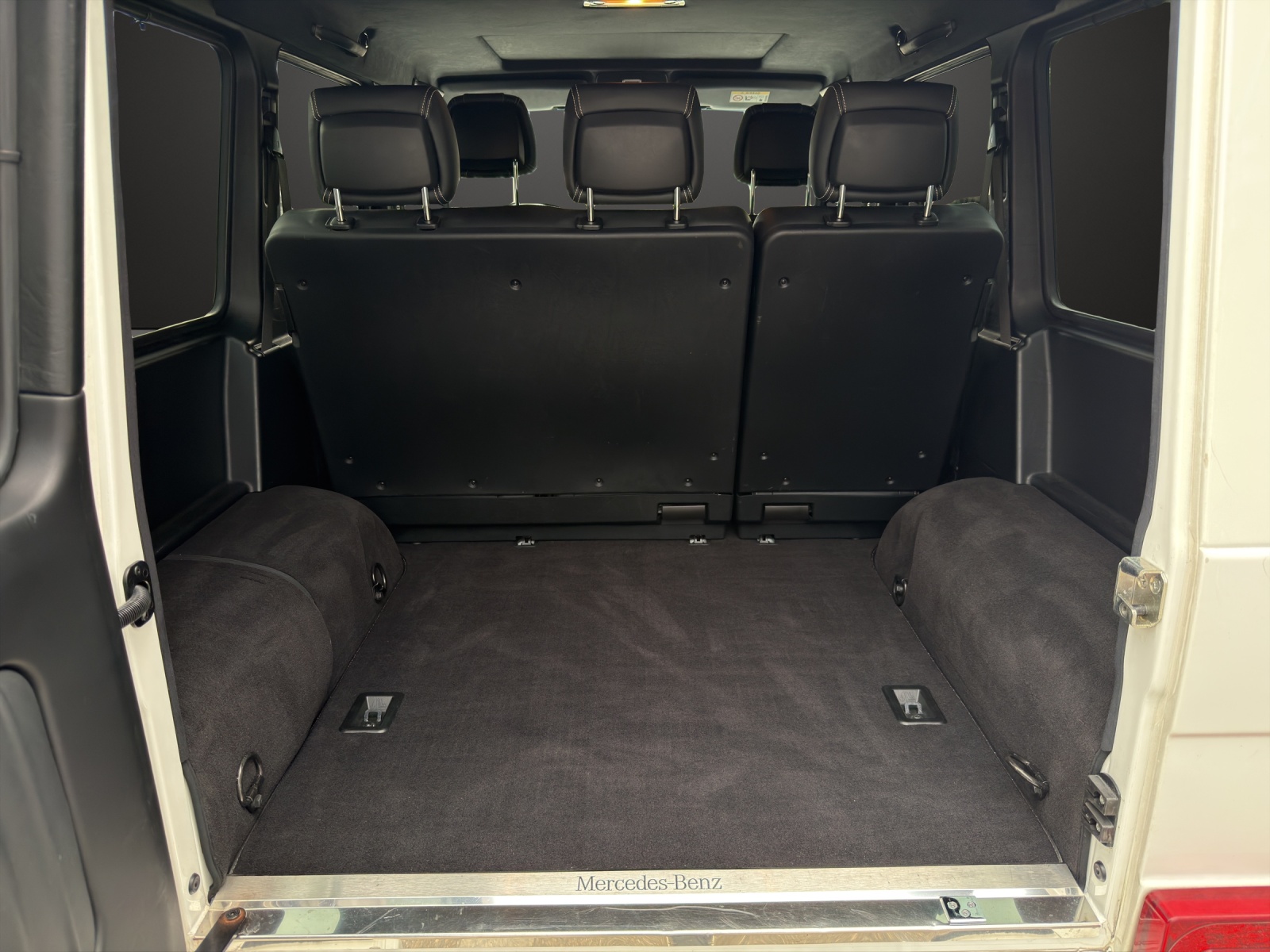MERCEDES-BENZ G 350 BlueTEC 7G-Tronic-image-13