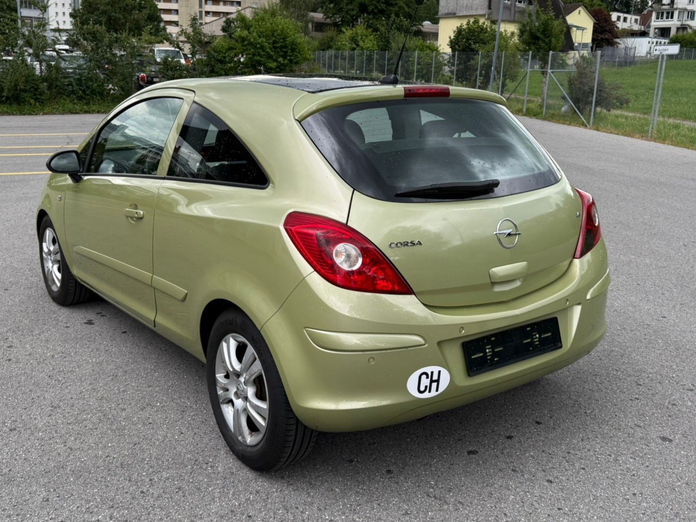 OPEL Corsa 1.4 TP Enjoy-image-4
