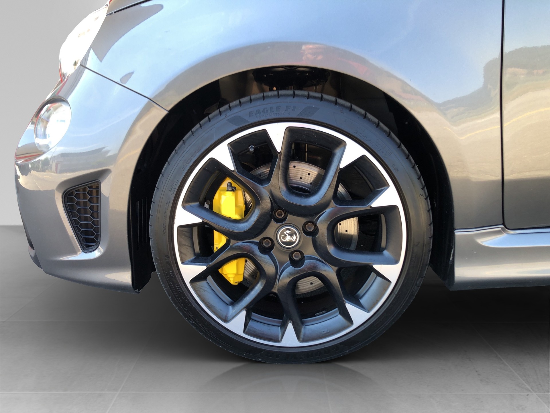 FIAT 695 1.4 16V Turbo Abarth Competizione-image-7
