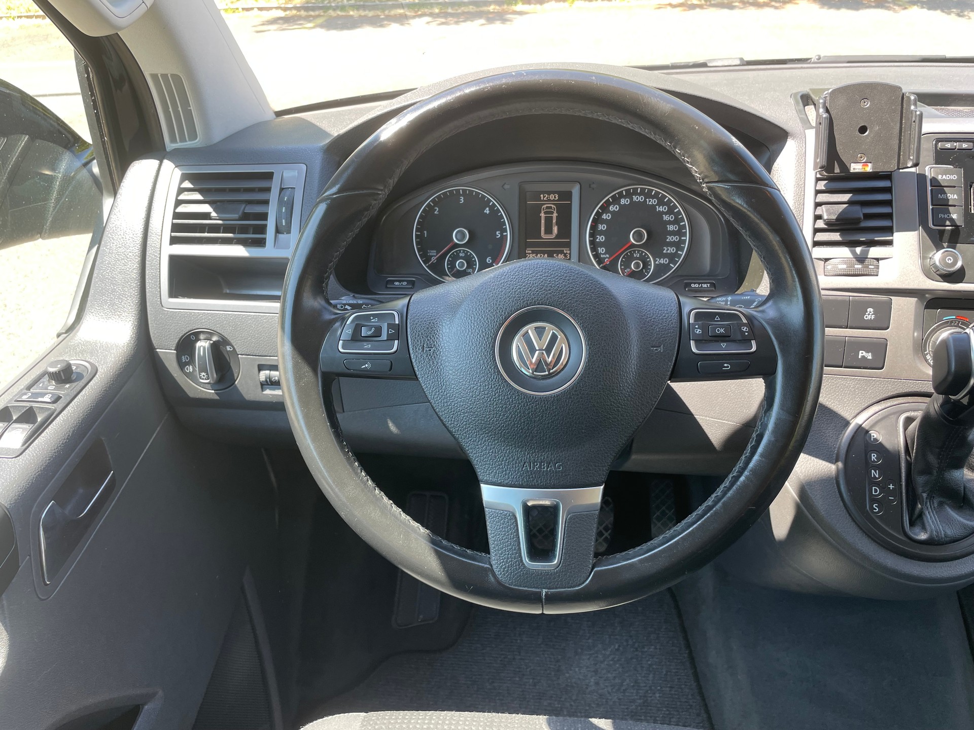 VW T5 Multivan 2.0 TDI CR Startline DSG-image-9