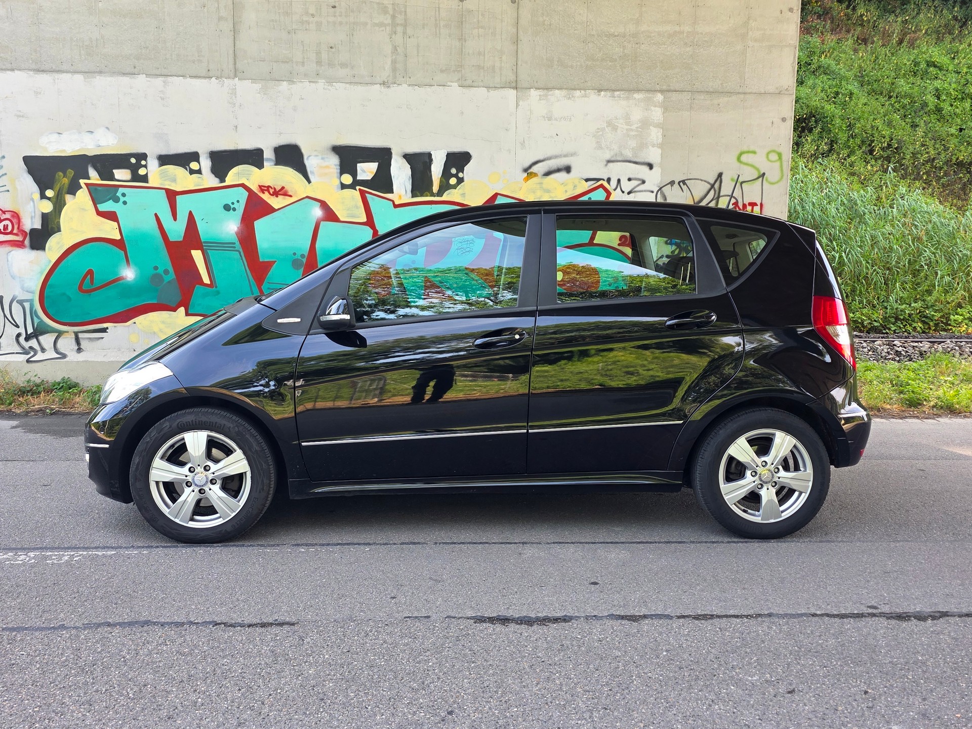 MERCEDES-BENZ A 180 Avantgarde Selection Autotronic / Neu ab Mfk-image-2