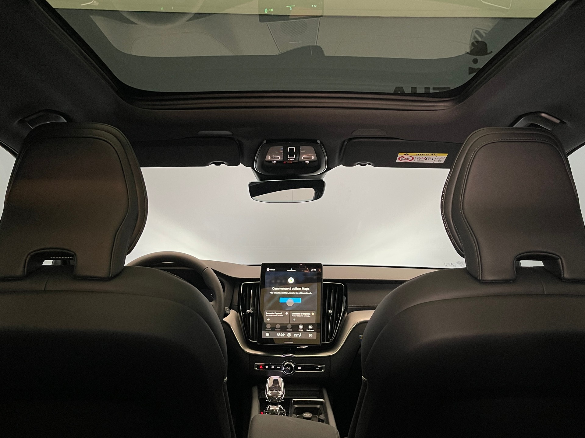 VOLVO XC60 2.0 T6 TE Black Edition eAWD-image-14