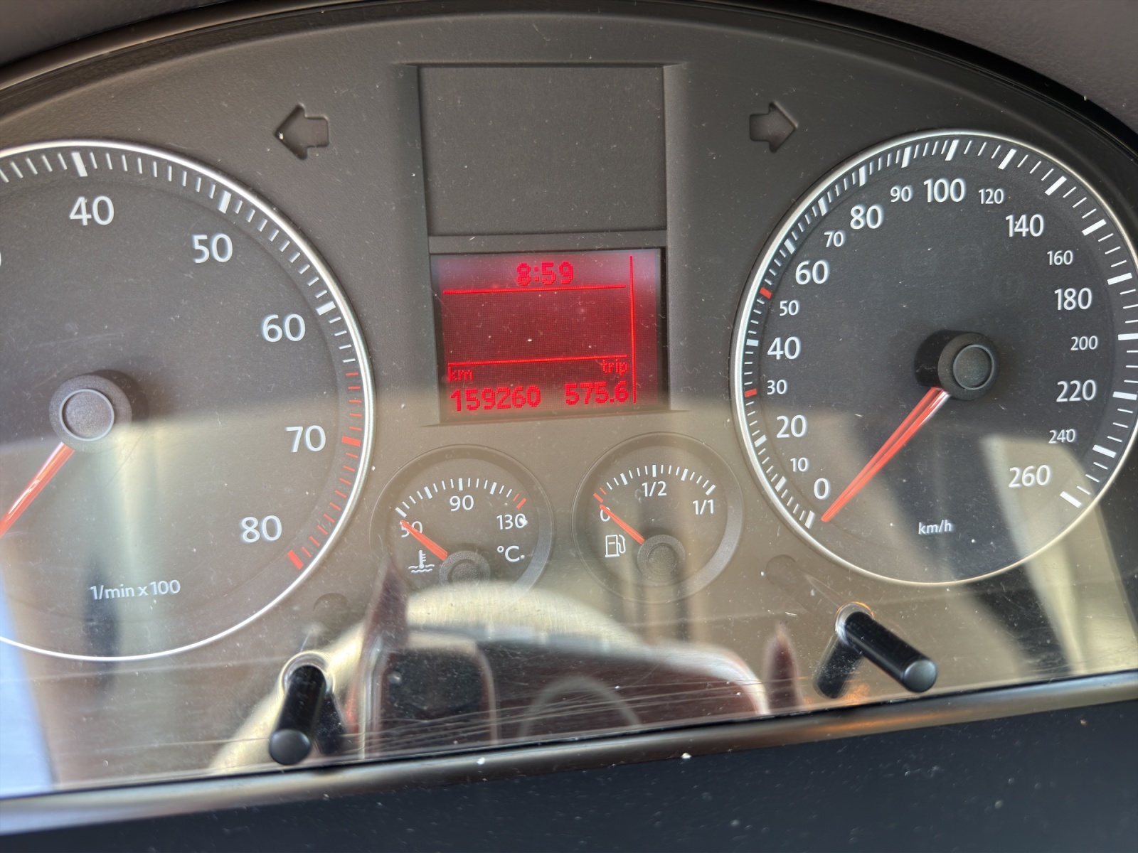 VW Touran 1.4 TSI Trendline-image-8