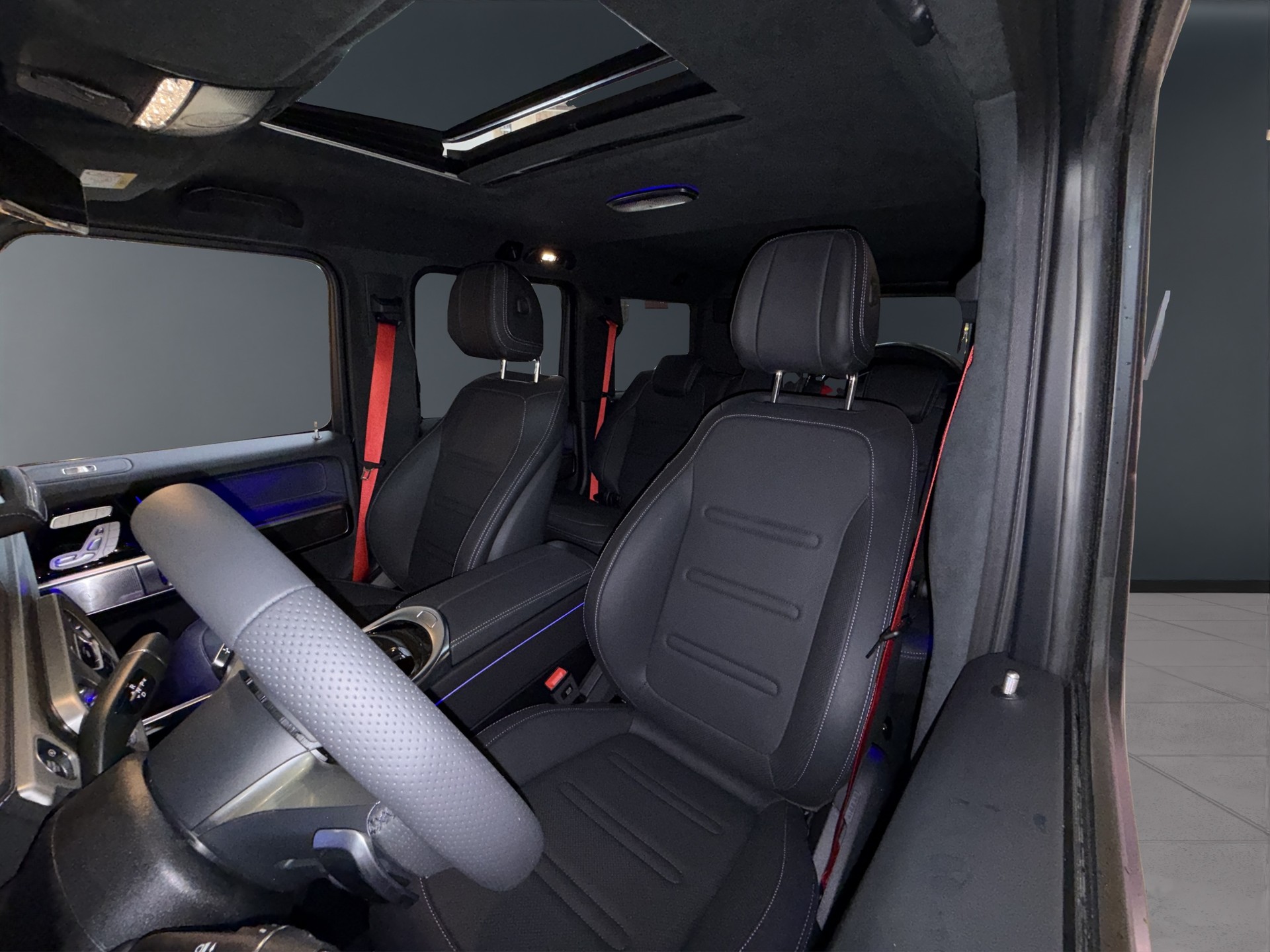 MERCEDES-BENZ G 450d 9G-Tronic-image-15