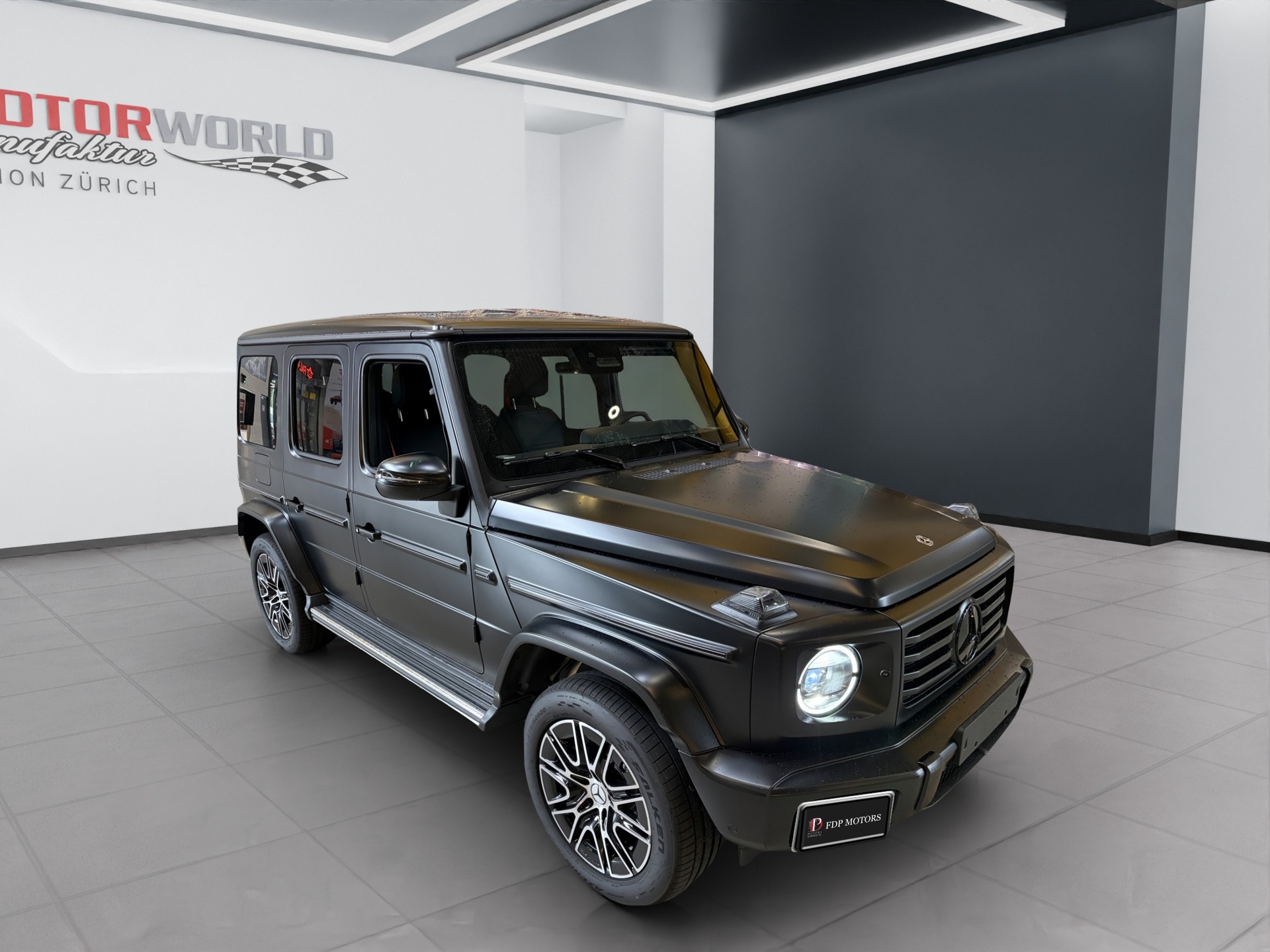 MERCEDES-BENZ G 450d 9G-Tronic-image-5