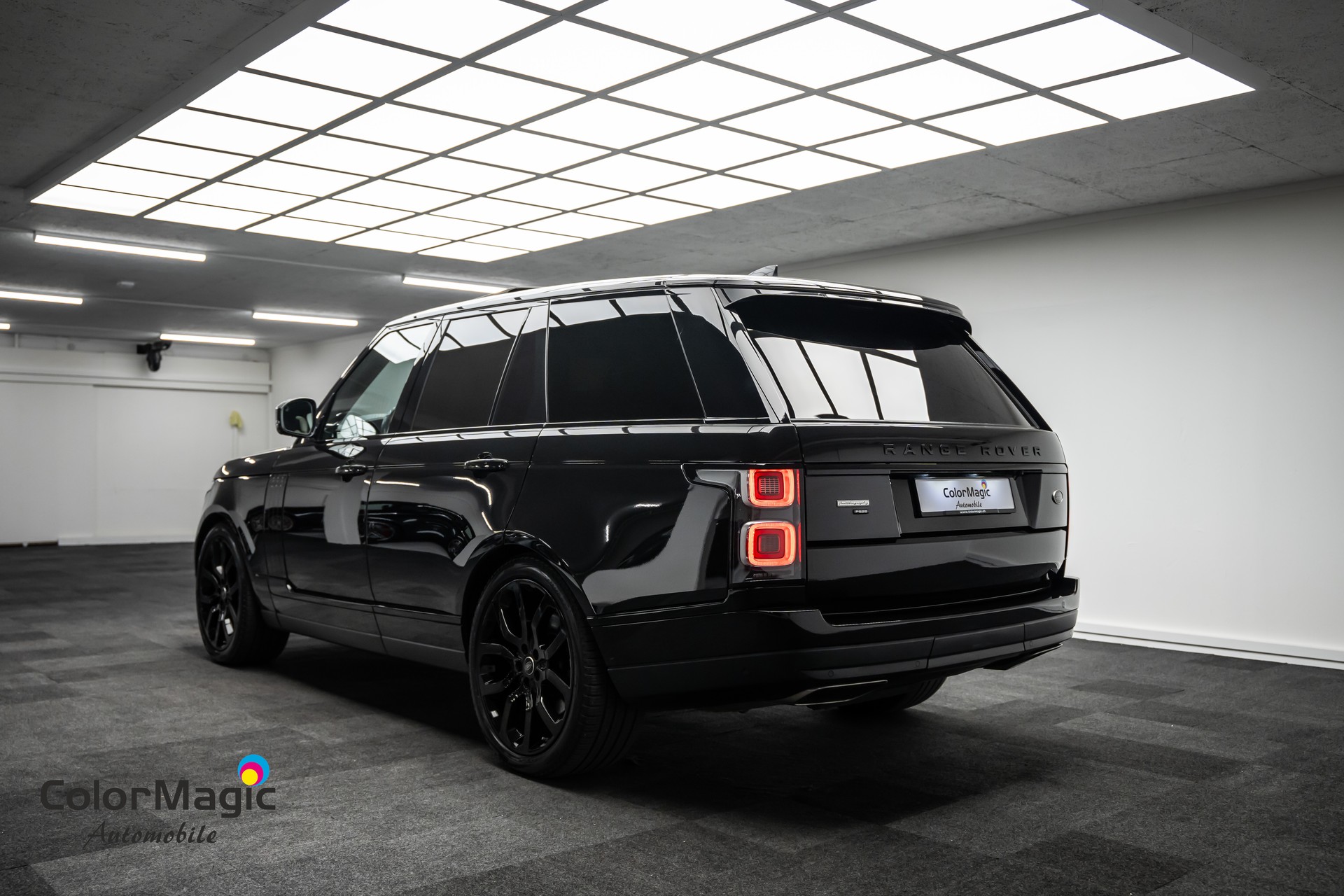 LAND ROVER Range Rover 5.0 V8 S/C * TOP ZUSTAND * TOP AUSSTATTUNG * 22 ZOLL RÄDER * LEASING AB 396.- *-showroom-element-3