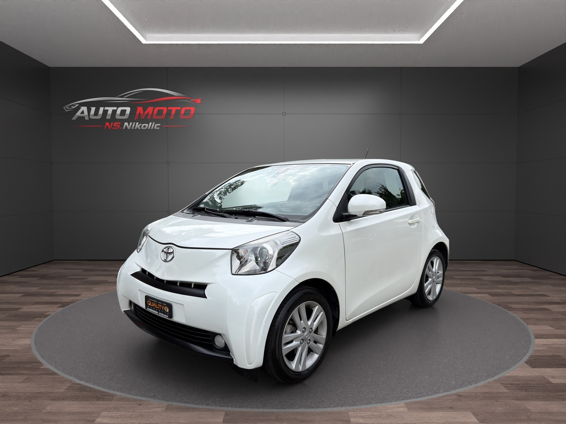 TOYOTA iQ 1.33 Dual VVT-i-image-1