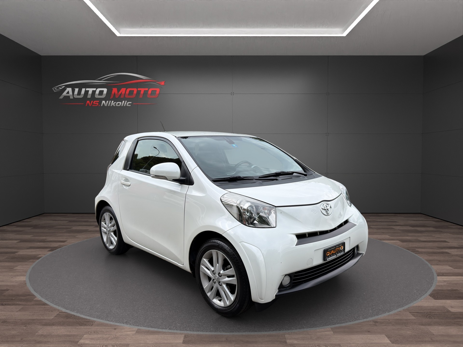 TOYOTA iQ 1.33 Dual VVT-i