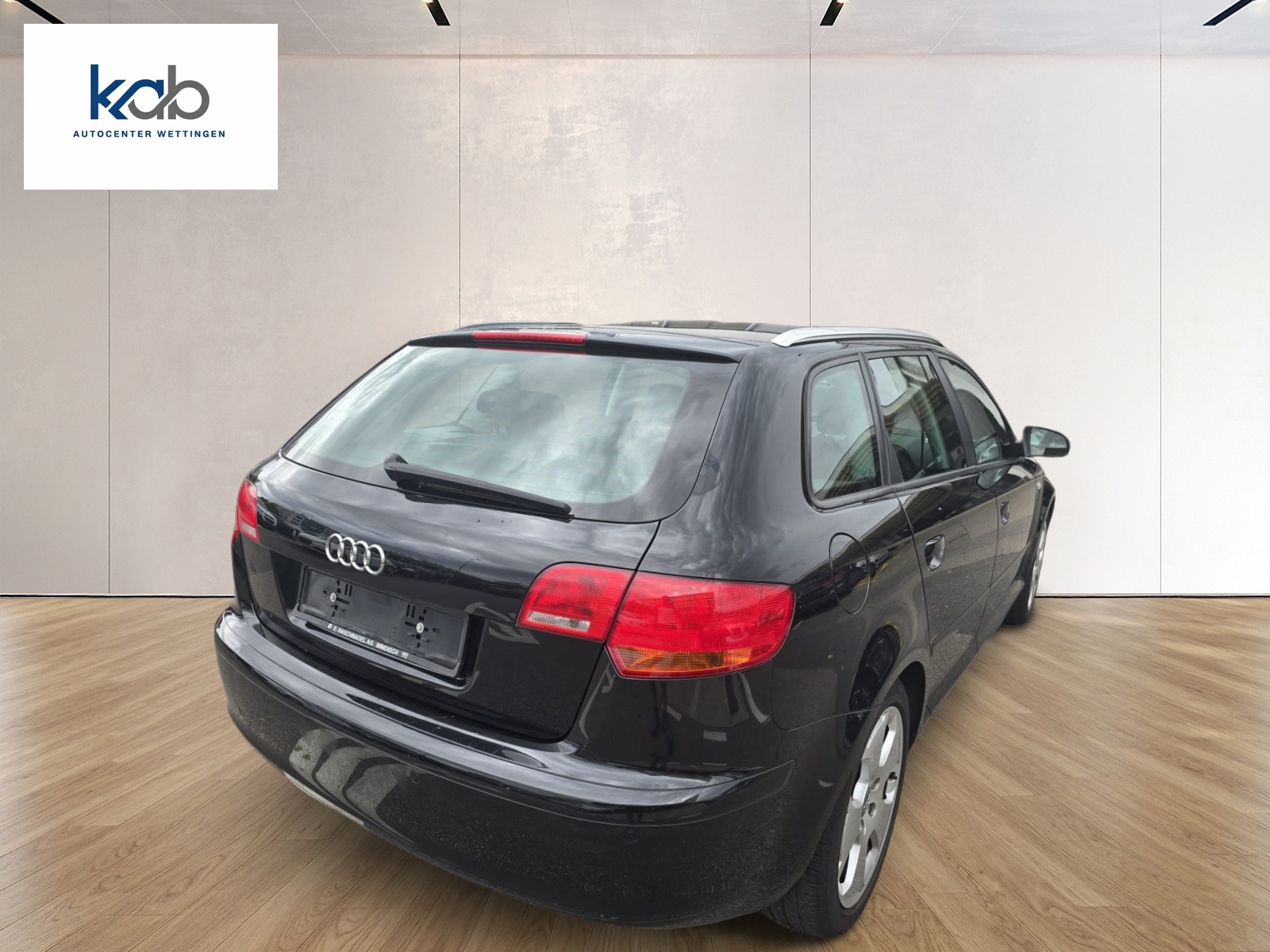 AUDI A3 Sportback 1.8 Turbo FSI Attraction-showroom-element-3