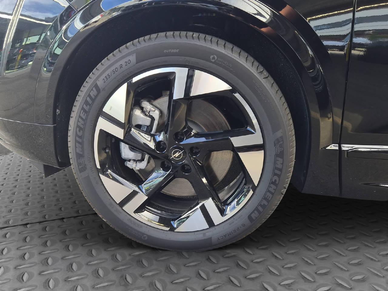 OPEL Grandland 1.6 T PHEV 225 GS-image-8