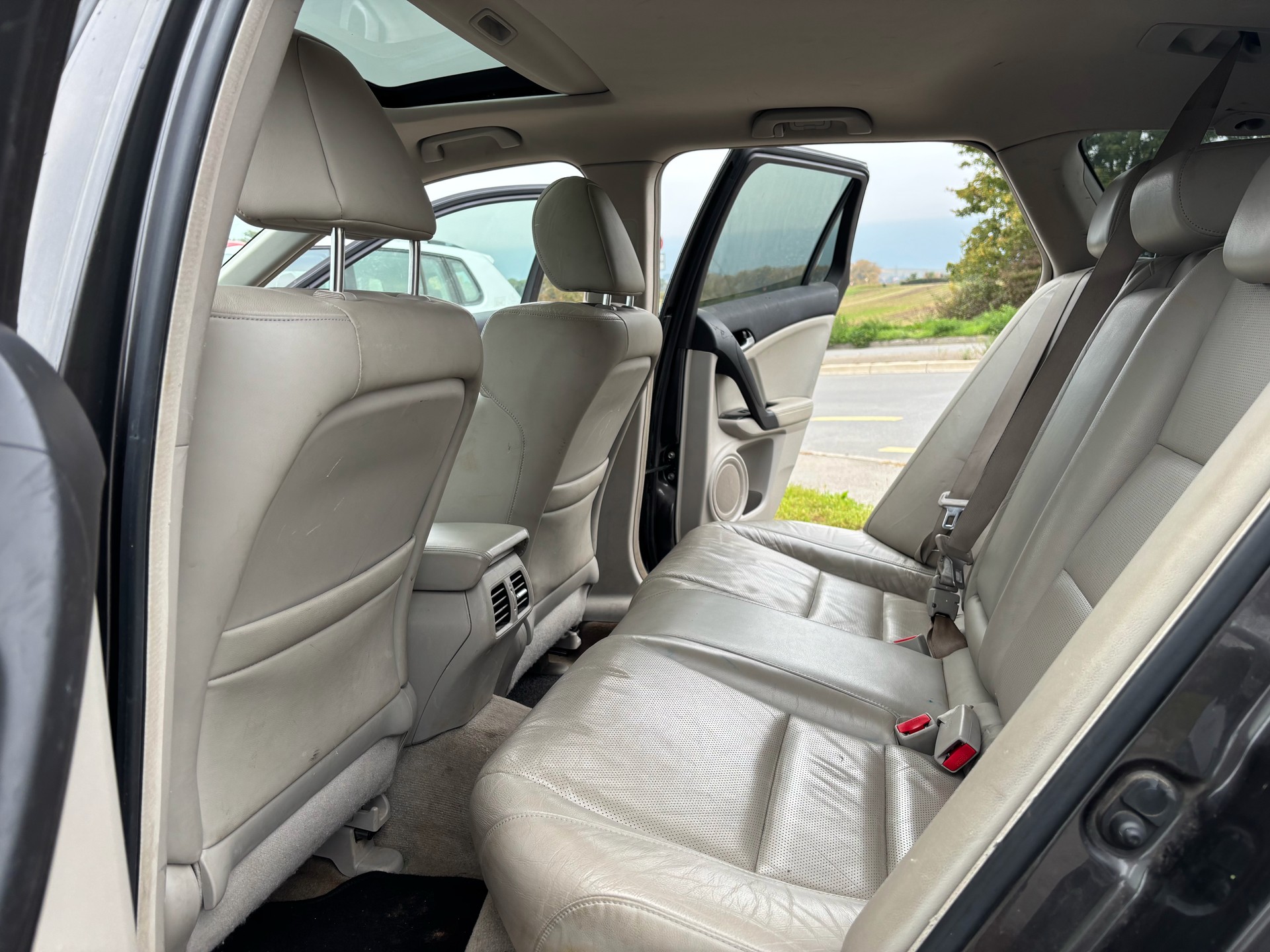 HONDA Accord Tourer 2.2 i-CTDi Executive ***Prix Fixe***-image-14