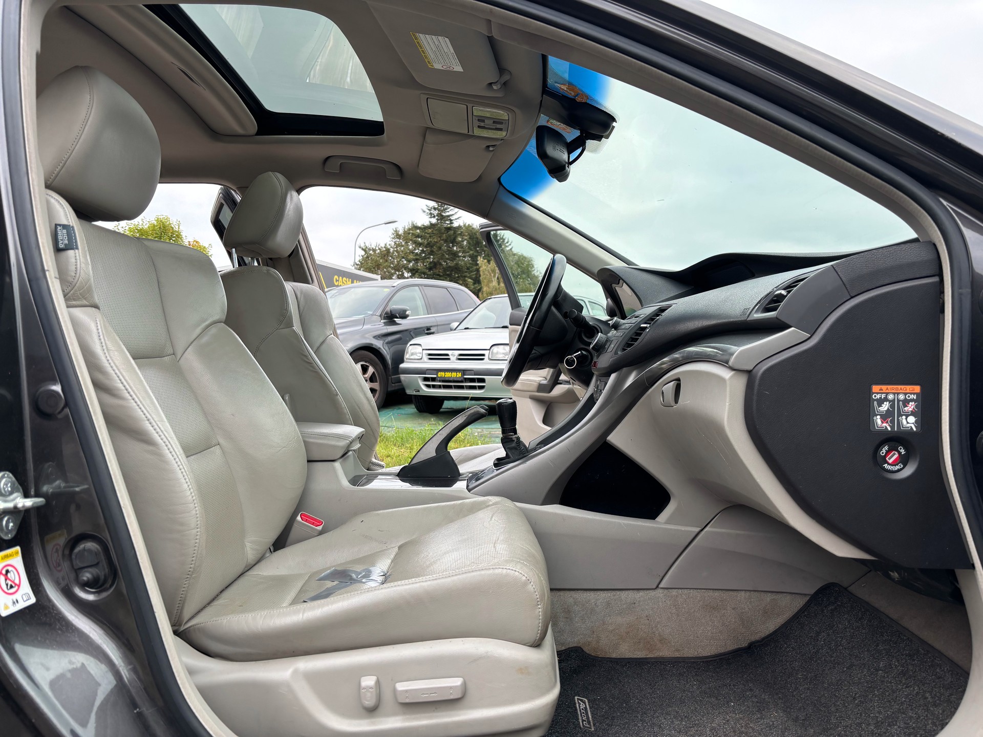 HONDA Accord Tourer 2.2 i-CTDi Executive ***Prix Fixe***-image-12