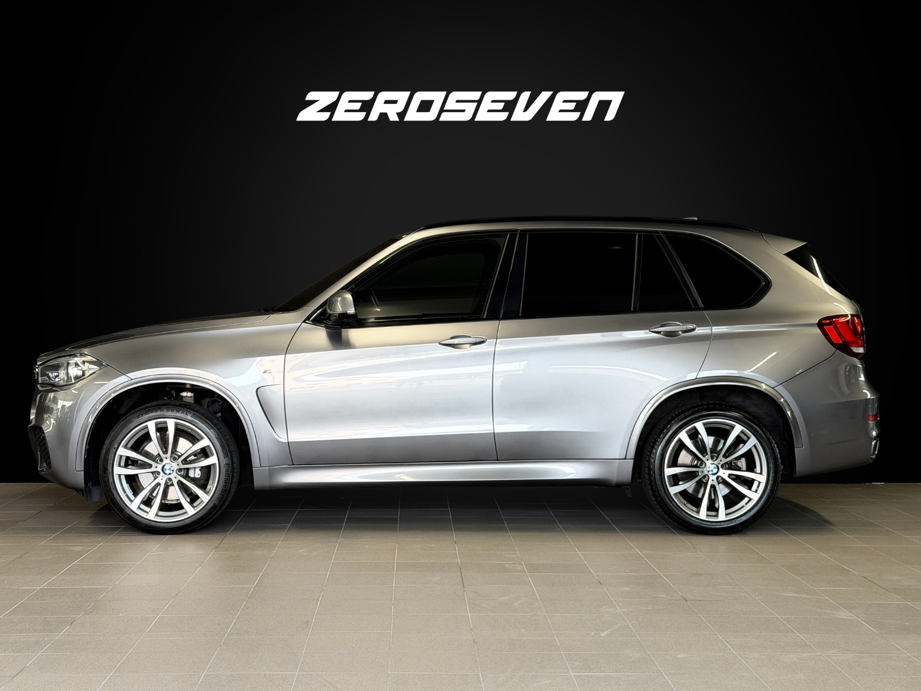 BMW X5 xDrive 40d Steptronic-showroom-element-2