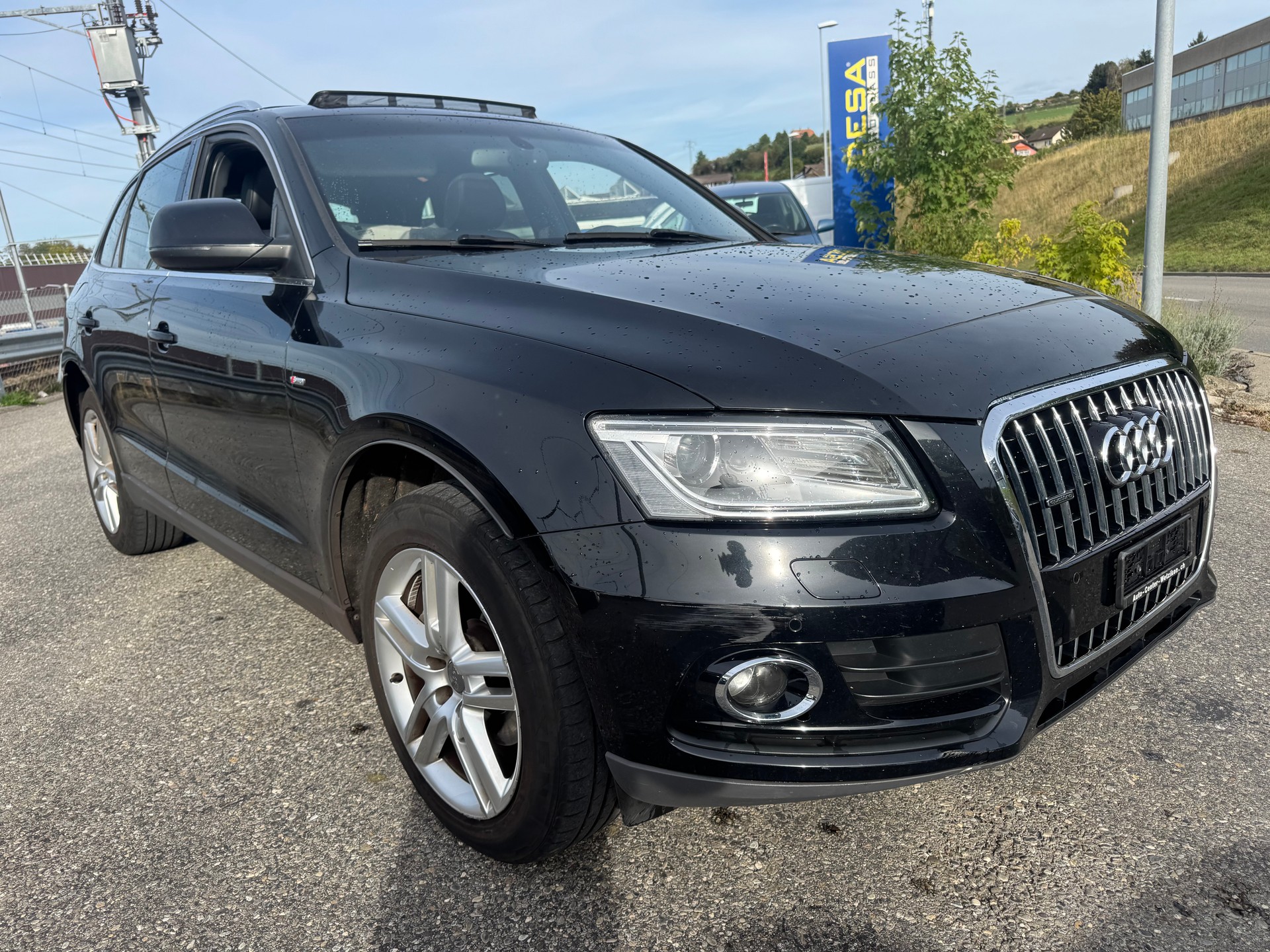 AUDI Q5 2.0 TFSI quattro tiptronic-showroom-element-2