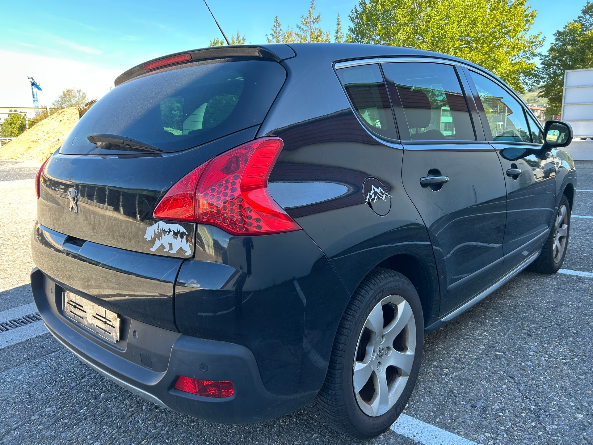 PEUGEOT 3008-showroom-element-3