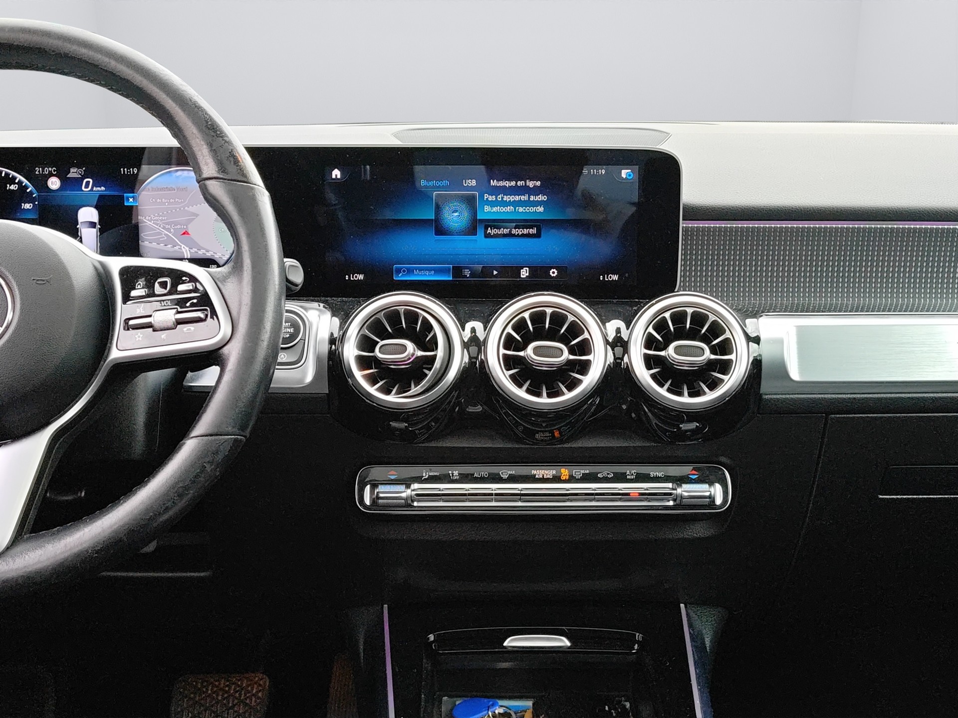 MERCEDES-BENZ GLB 200 d 4Matic Progressive 8G-Tronic-image-18