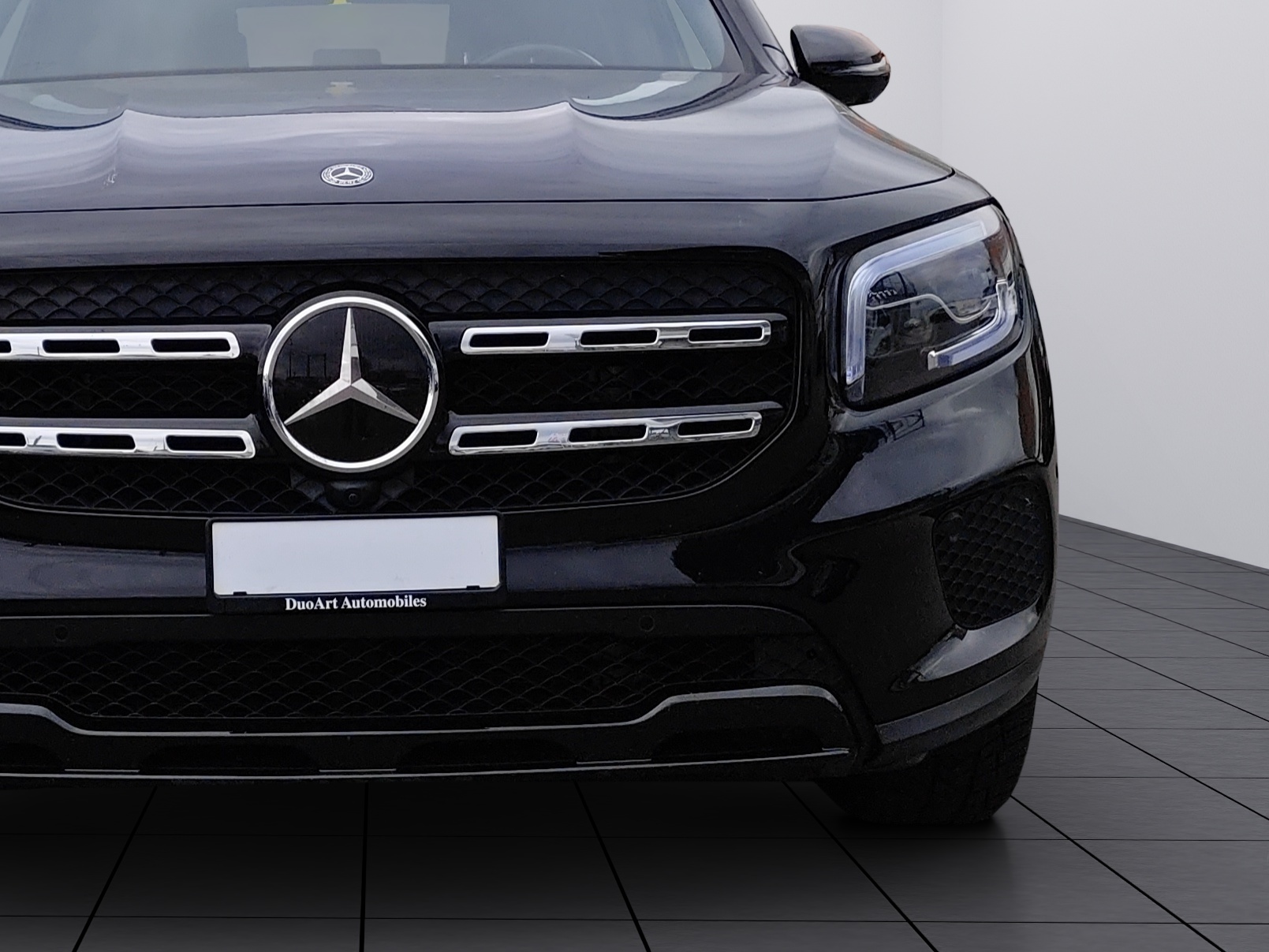 MERCEDES-BENZ GLB 200 d 4Matic Progressive 8G-Tronic-image-9