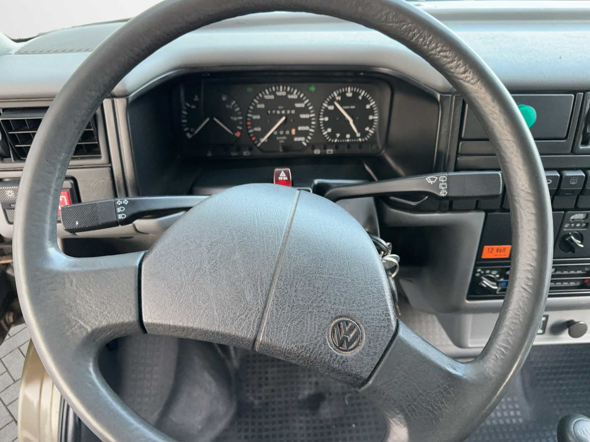 VW T4 Multivan 2.5 syncro-image-10