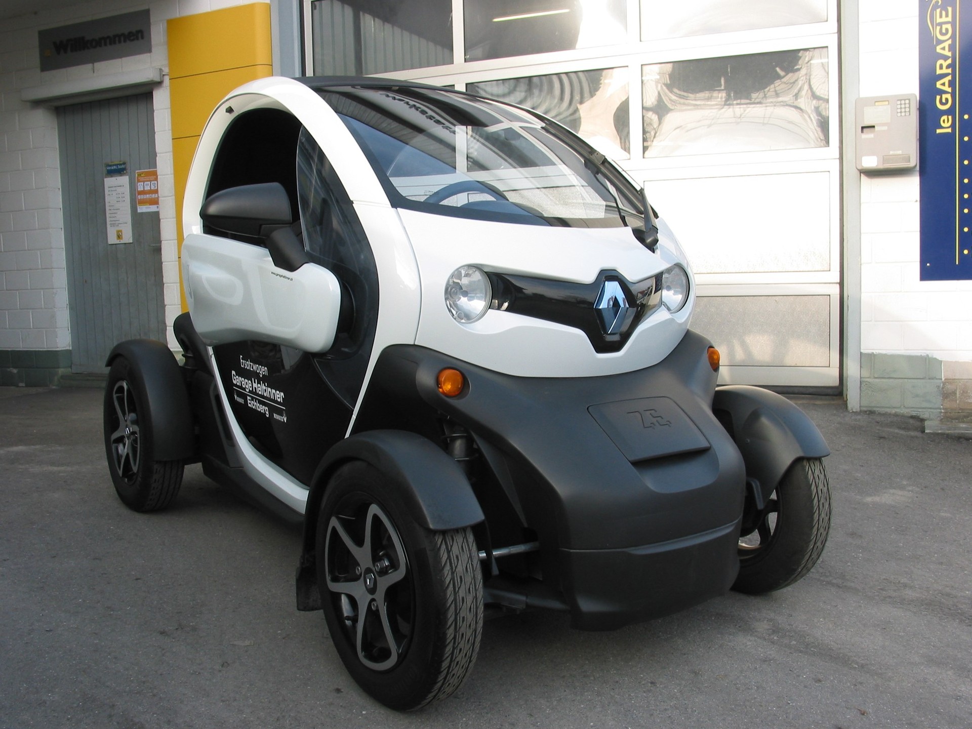 RENAULT Twizy Z.E. Urban inkl.Batterie-image-1