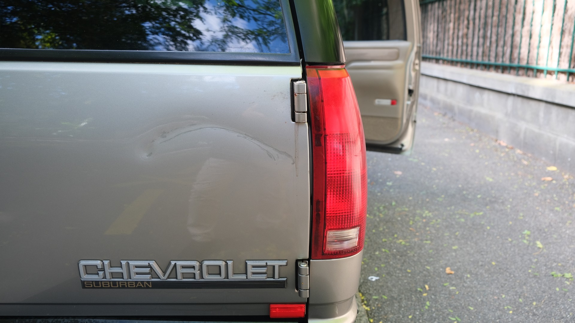 CHEVROLET Suburban 1500 LT  ***VENDU***-image-6
