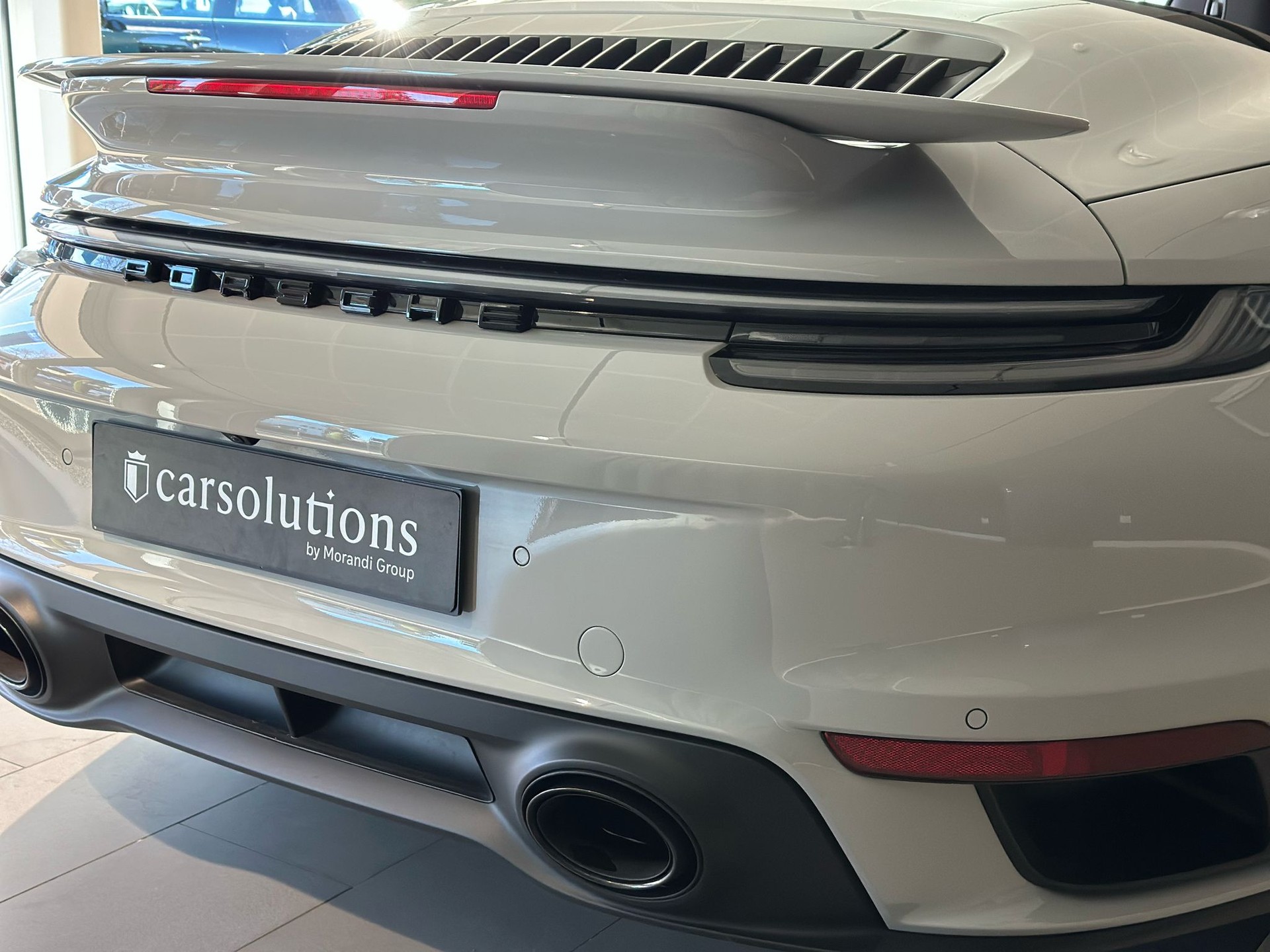 PORSCHE 911 Turbo Cabriolet PDK-image-9