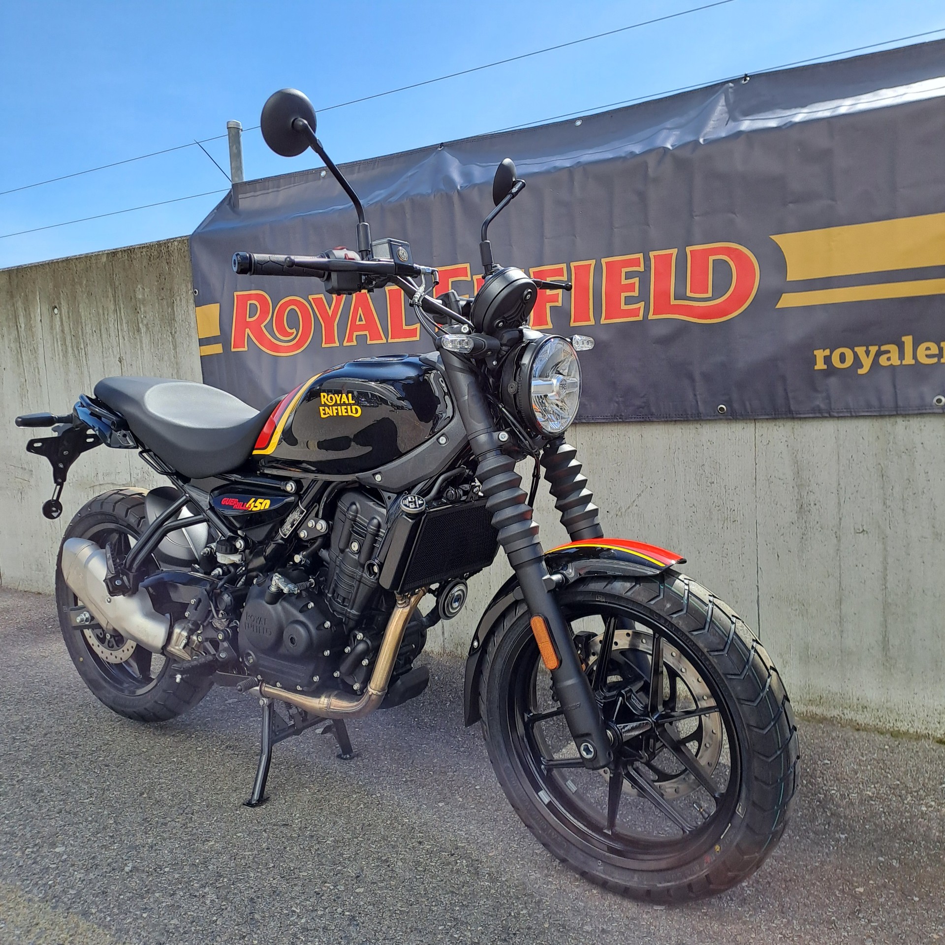 ROYAL ENFIELD GUERRILLA-image-1