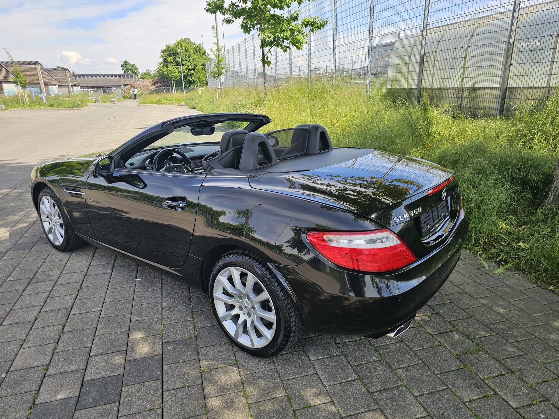 MERCEDES-BENZ SLK 350-showroom-element-3