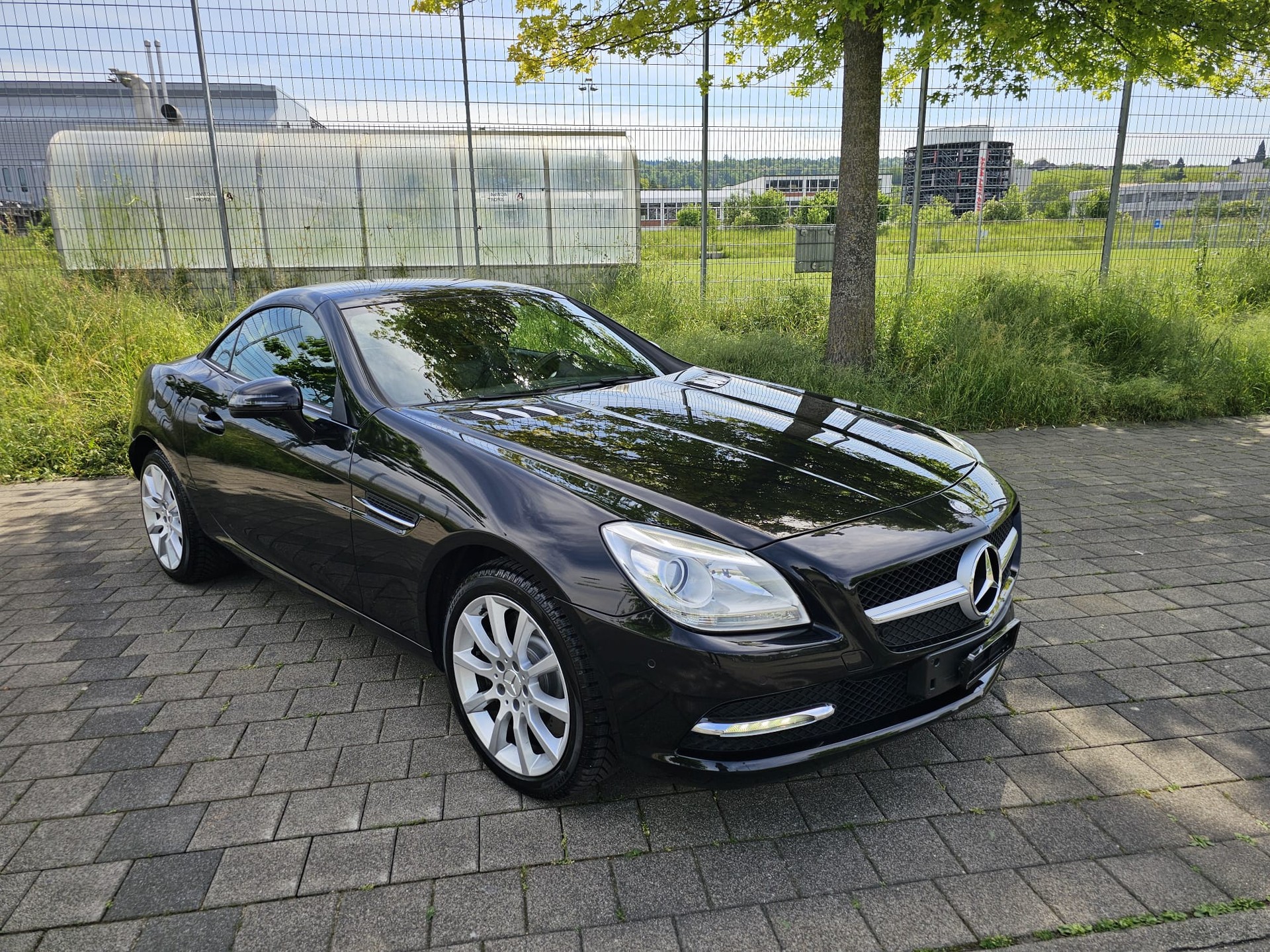 MERCEDES-BENZ SLK 350-showroom-element-1