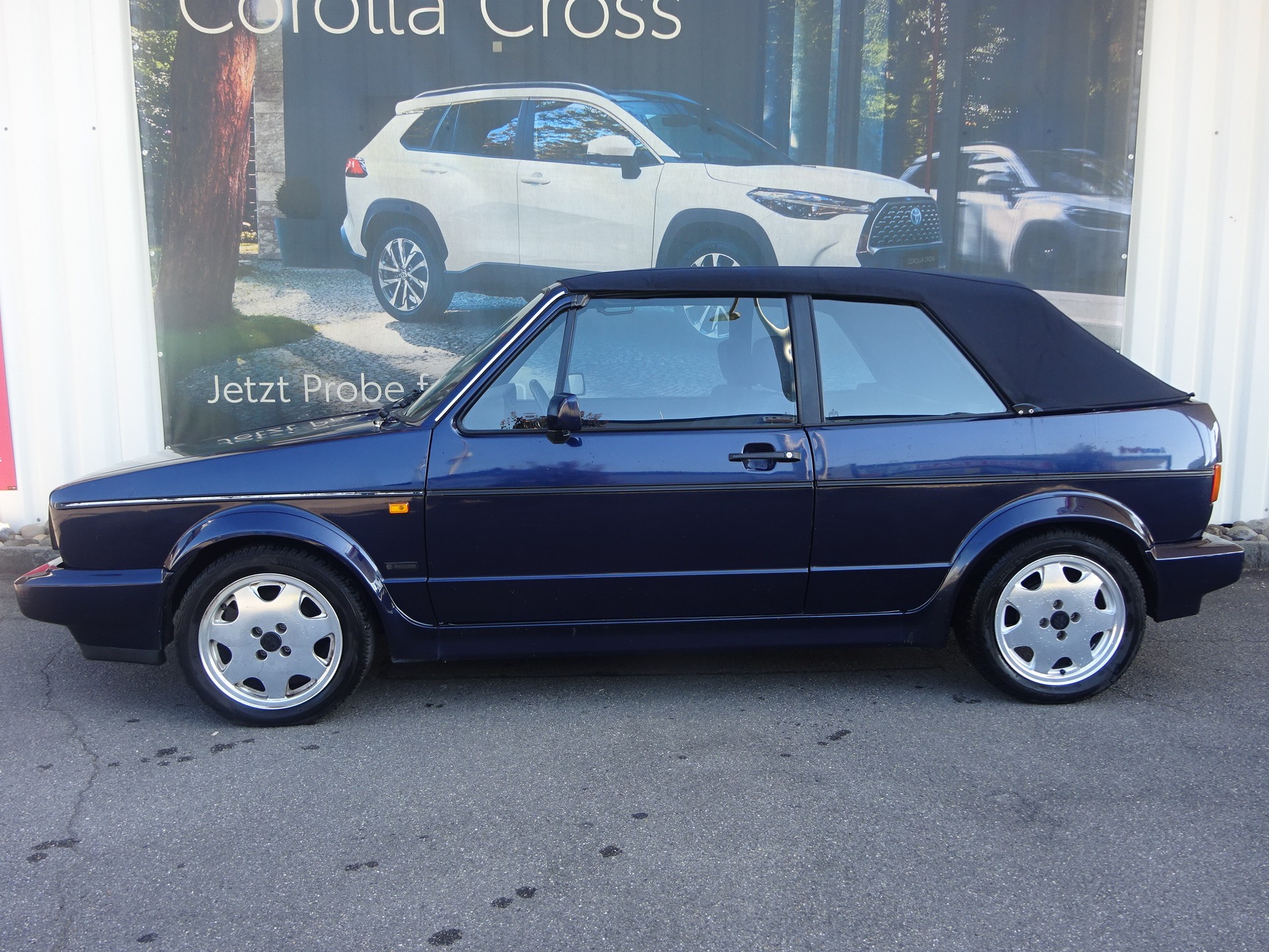 VW Golf Cabriolet 1800 (GL)-showroom-element-1