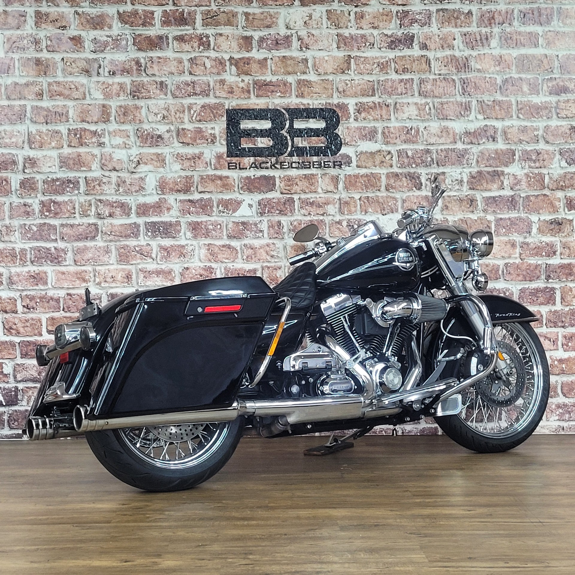 HARLEY-DAVIDSON FLHRC Road King Classic ABS-image-2