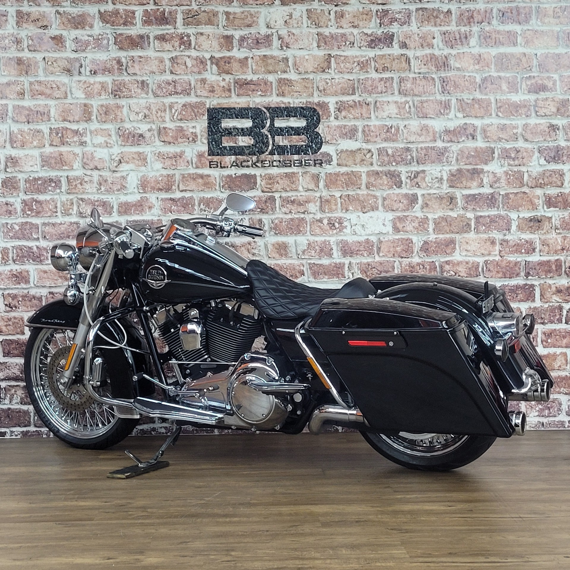HARLEY-DAVIDSON FLHRC Road King Classic ABS-image-3