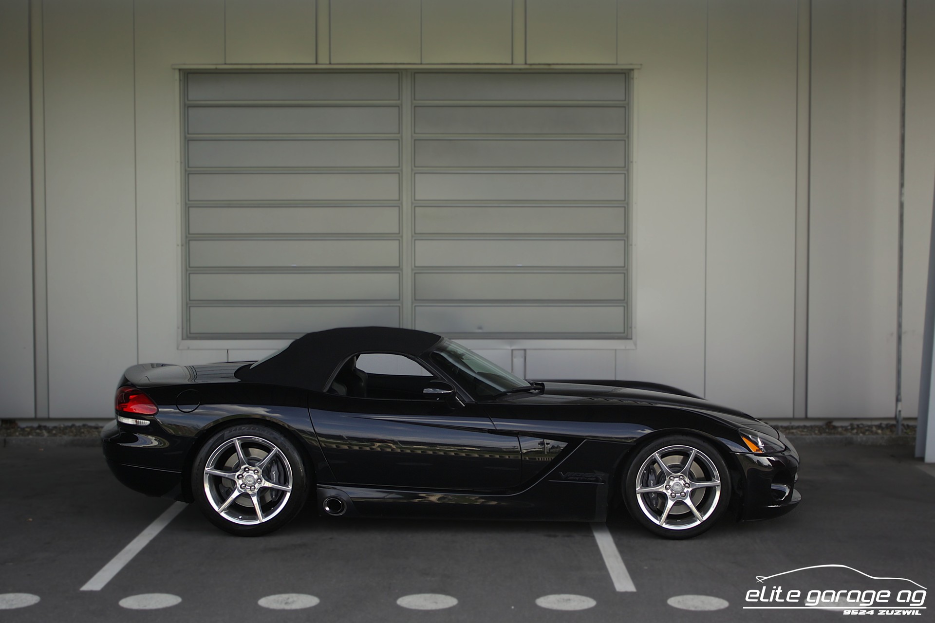 DODGE Viper SRT-10 LIEBHABERFAHRZEUG-image-5