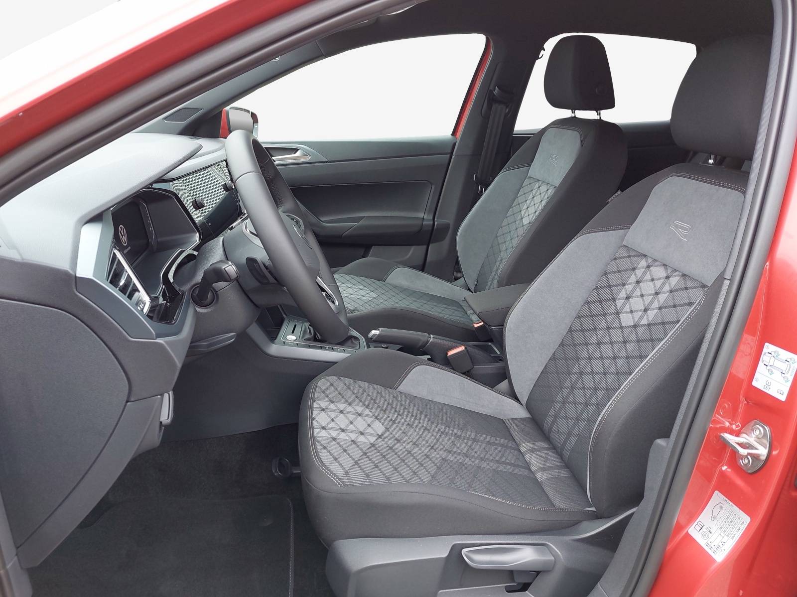VW Polo 1.0 TSI R-Line DSG-image-7