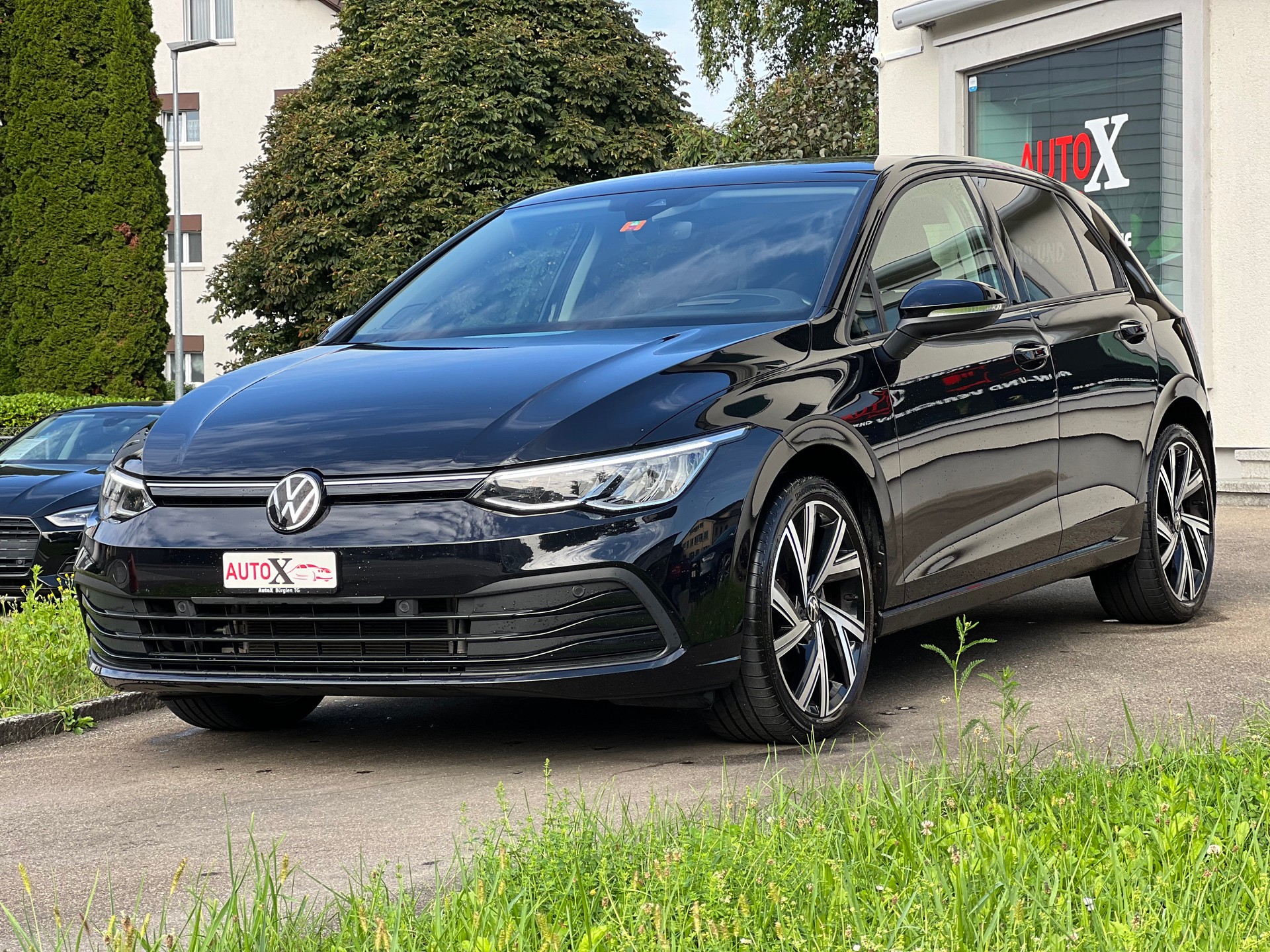 VW Golf 1.5 e TSI ACT Life DSG-image-1