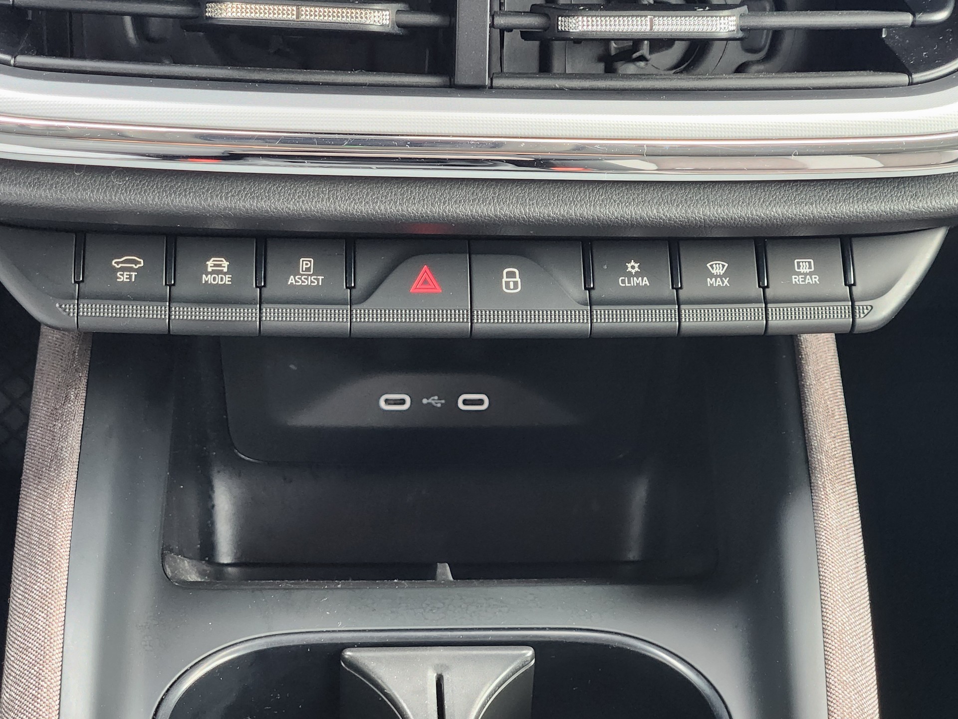 SKODA Enyaq iV 80 ** BATTERIEZERTIFIKAT - ASSISTENZ PAKET - FAMILY PAKET - MATRIX LED - 21 ZOLL -GARANTIE BIS 06.2029 **-image-28