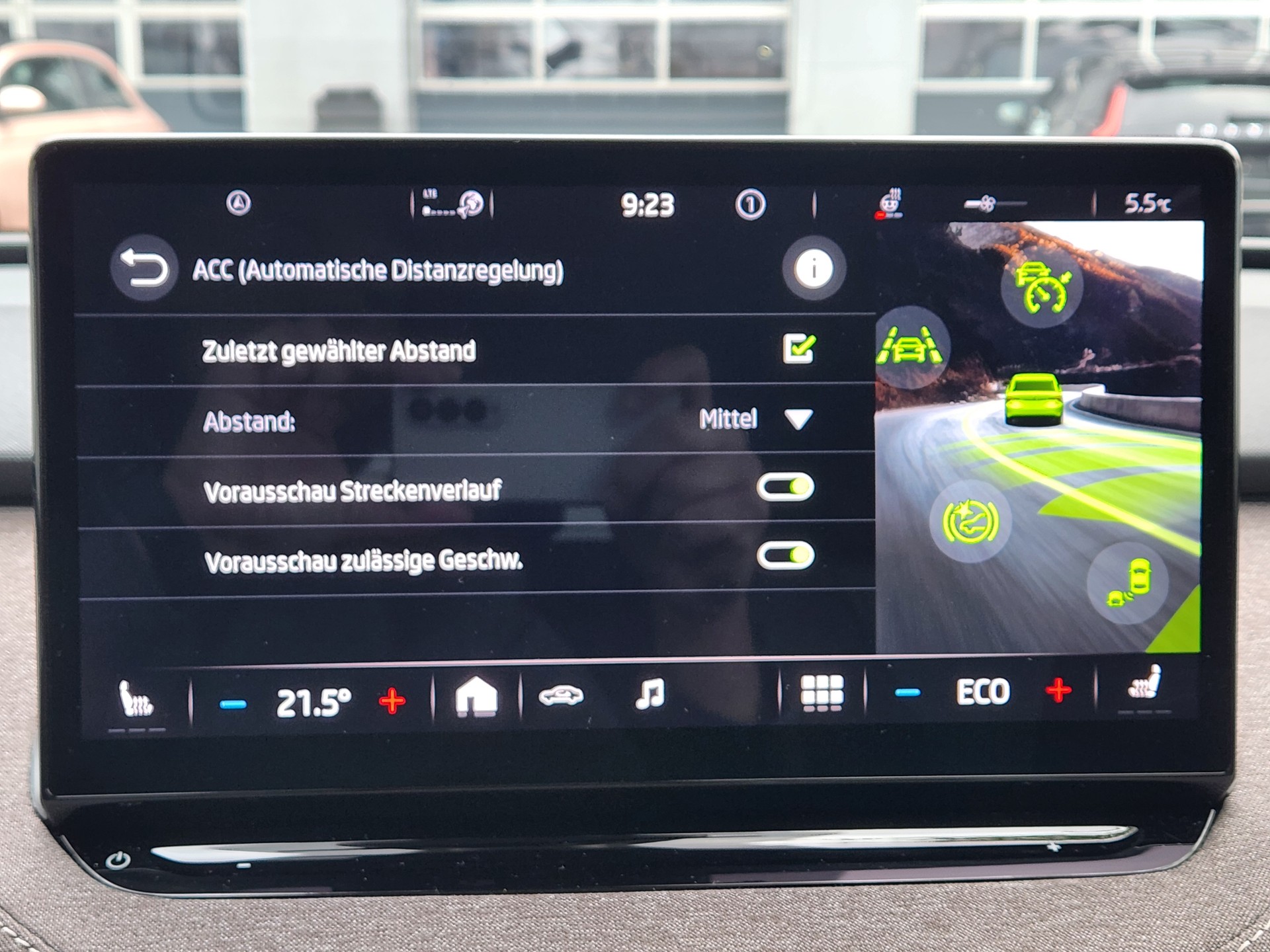 SKODA Enyaq iV 80 ** BATTERIEZERTIFIKAT - ASSISTENZ PAKET - FAMILY PAKET - MATRIX LED - 21 ZOLL -GARANTIE BIS 06.2029 **-image-20