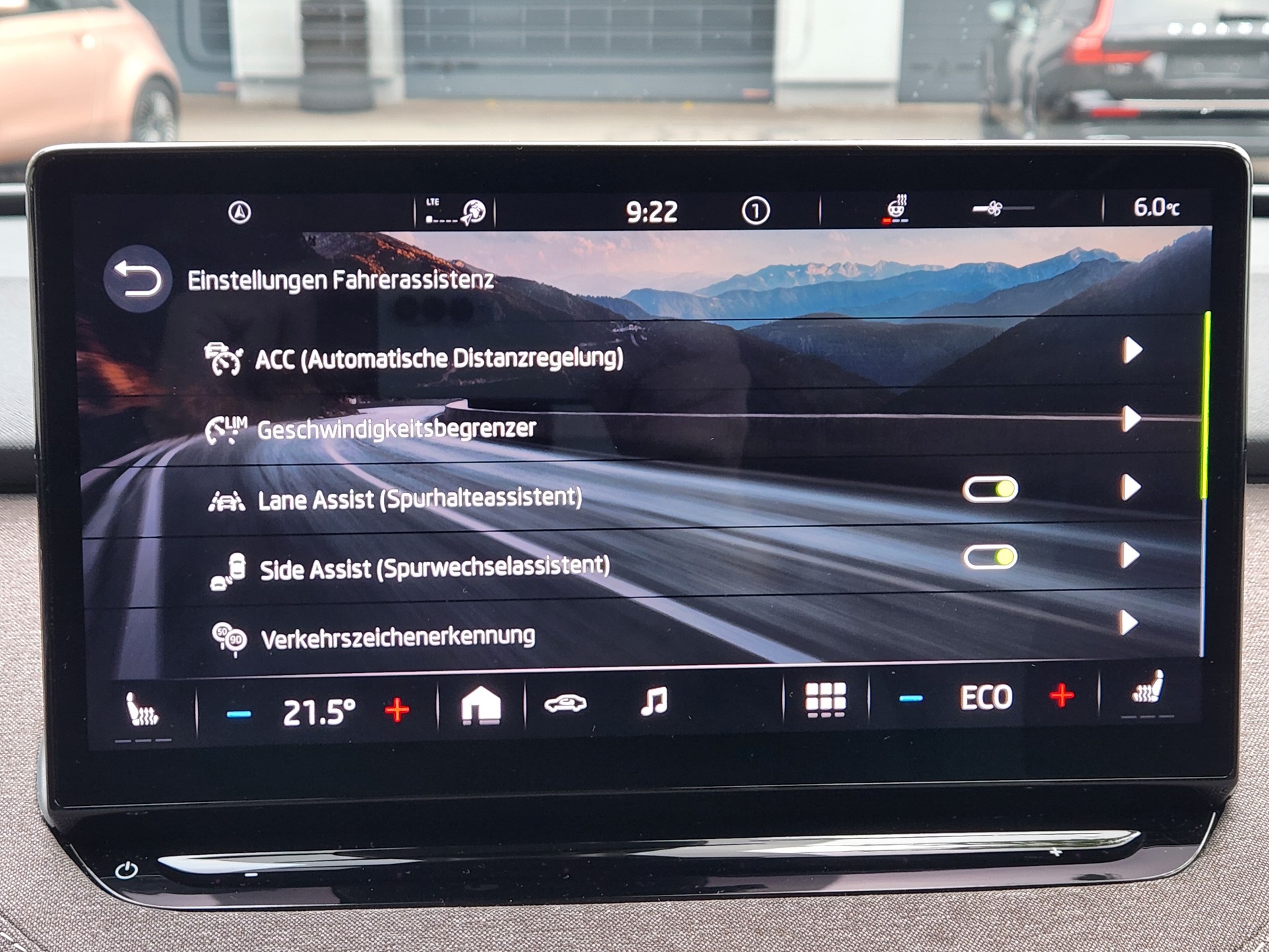 SKODA Enyaq iV 80 ** BATTERIEZERTIFIKAT - ASSISTENZ PAKET - FAMILY PAKET - MATRIX LED - 21 ZOLL -GARANTIE BIS 06.2029 **-image-25