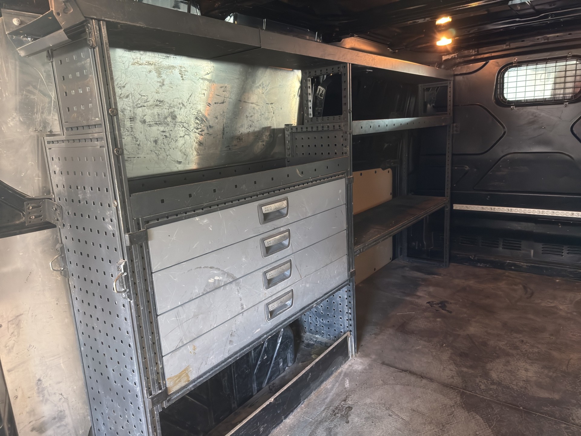 FORD Transit Custom Van 330 L2H1 Trend-image-9