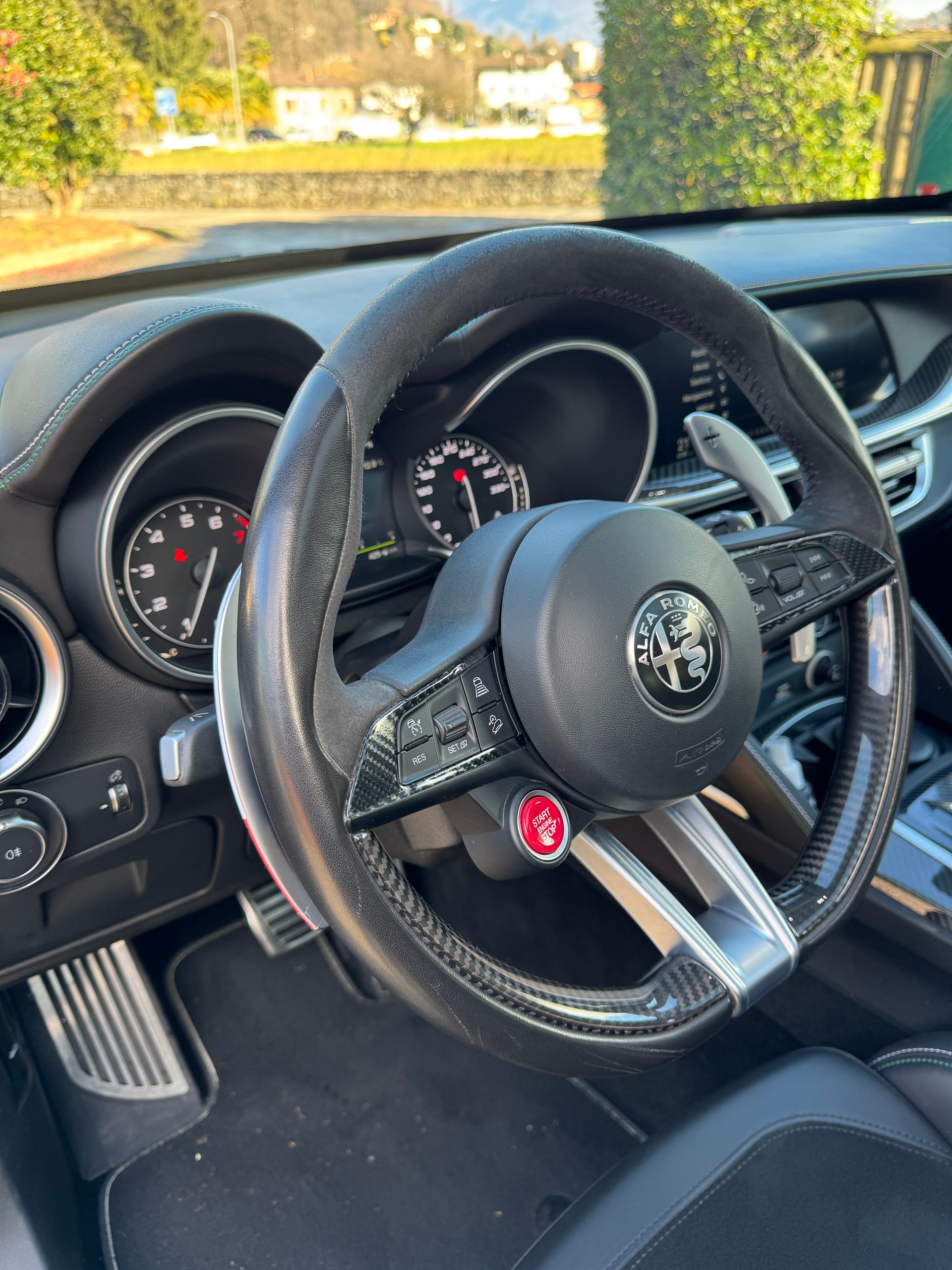 ALFA ROMEO Stelvio 2.9 V6 Quadrifoglio Q4 Automatic-image-12