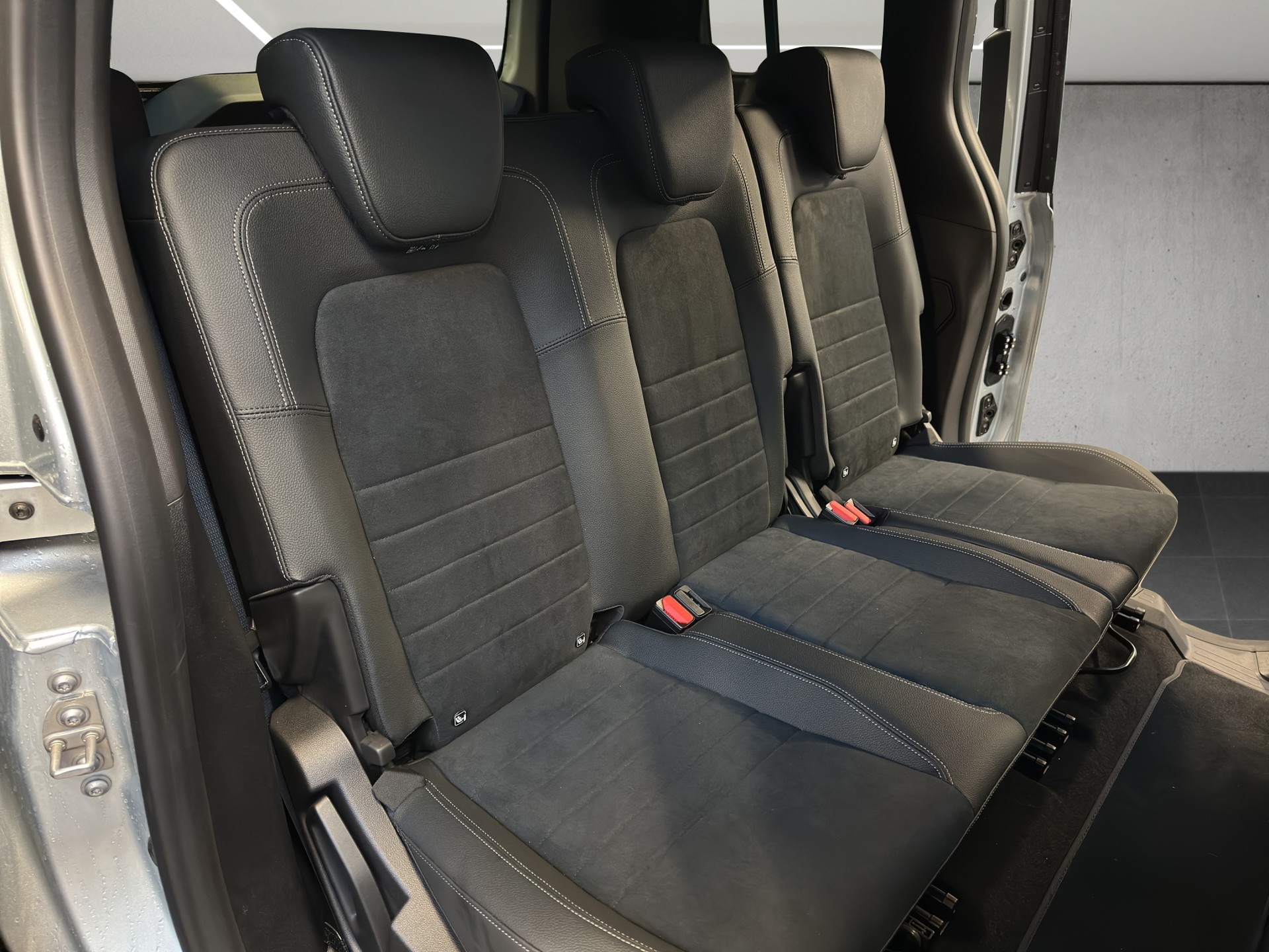 MERCEDES-BENZ EQT 45kWh Style-image-8