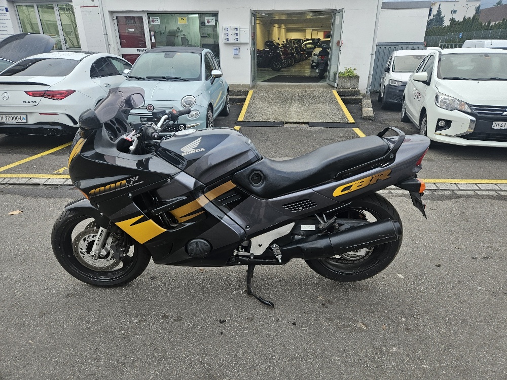 HONDA CBR 1000 F Dual-CBS-image-7