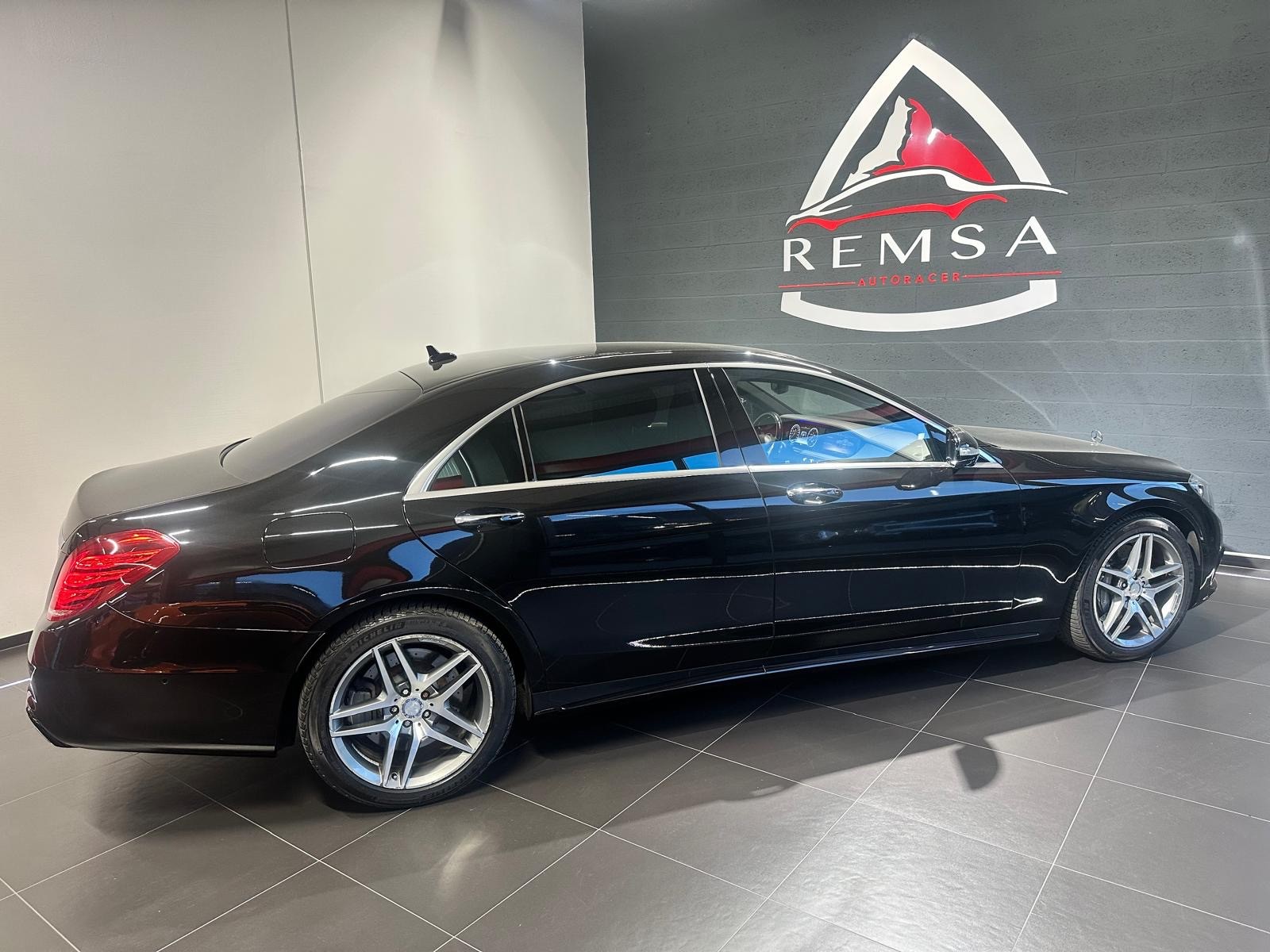 MERCEDES-BENZ S 500 4Matic 7G-Tronic-image-4