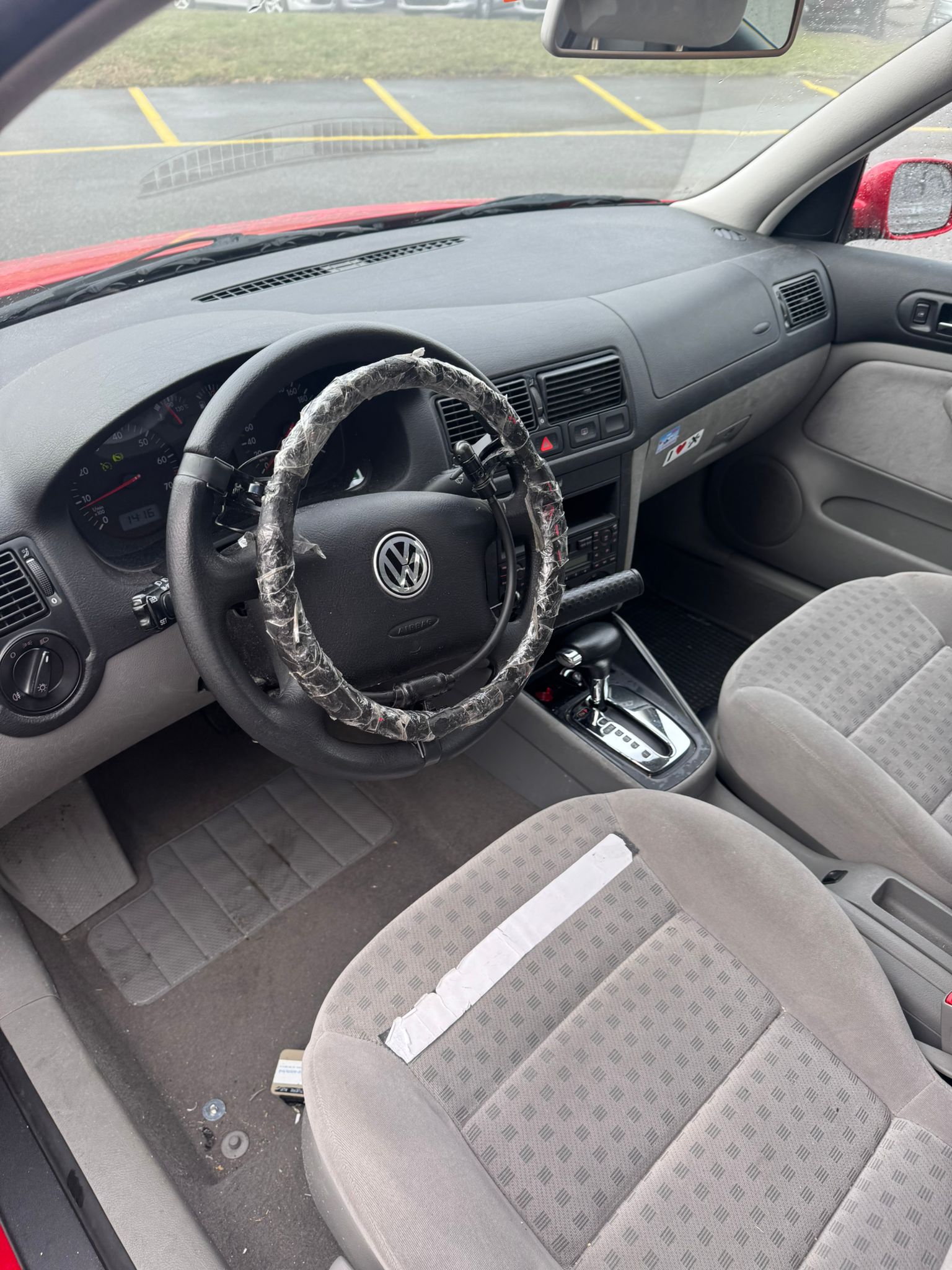 VW Golf Variant 1.6 Comfortline Automatic-image-6